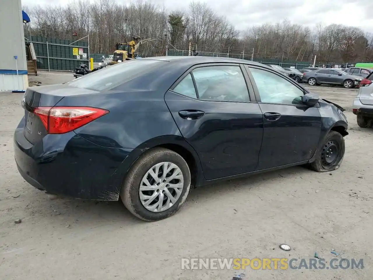 3 Photograph of a damaged car 2T1BURHE5KC193806 TOYOTA COROLLA 2019