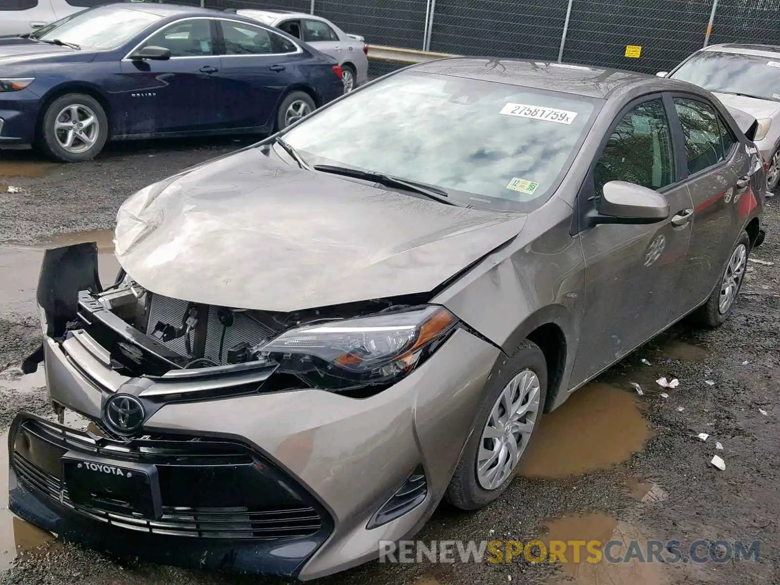 2 Photograph of a damaged car 2T1BURHE5KC194275 TOYOTA COROLLA 2019