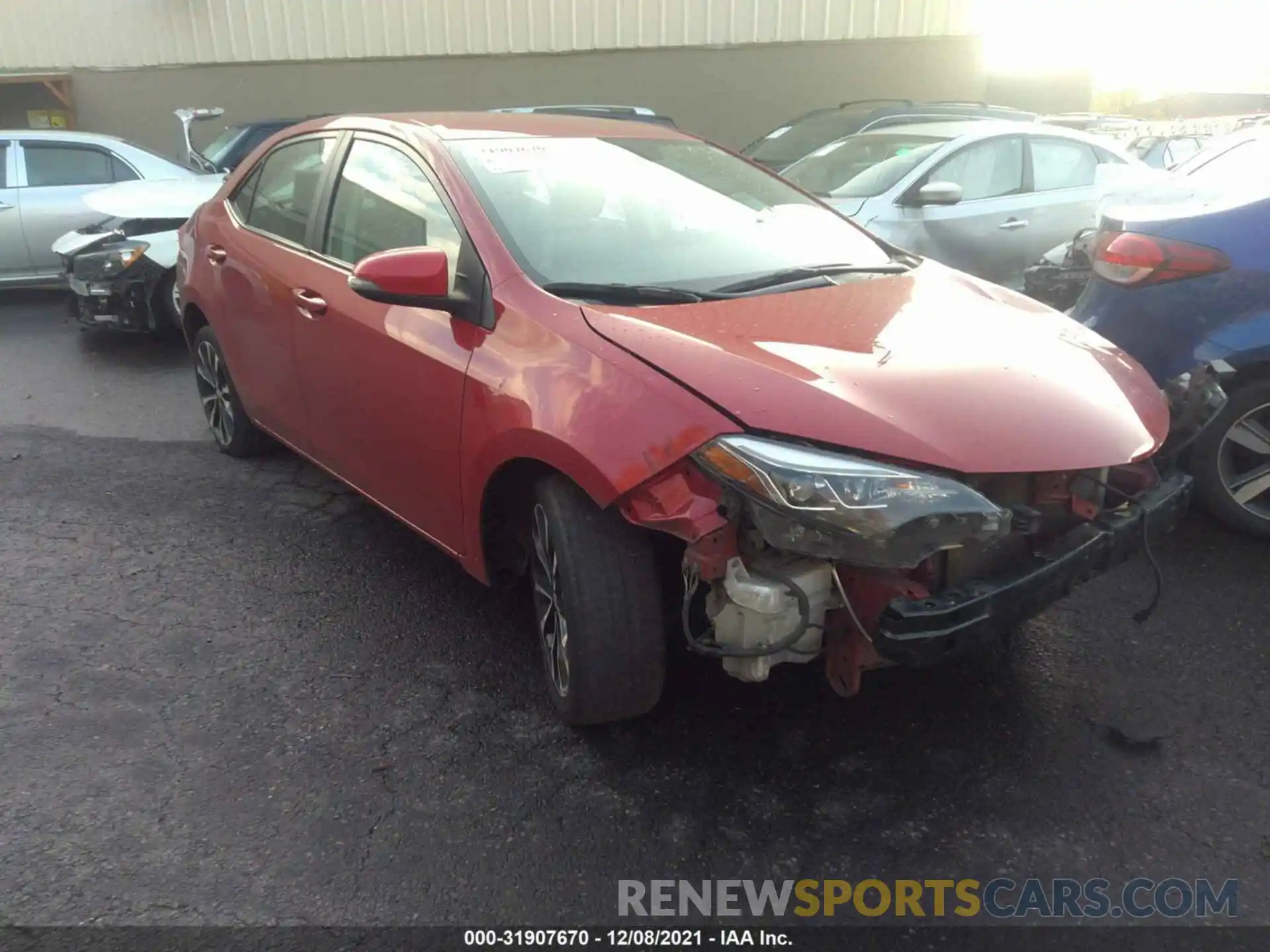 1 Photograph of a damaged car 2T1BURHE5KC197421 TOYOTA COROLLA 2019