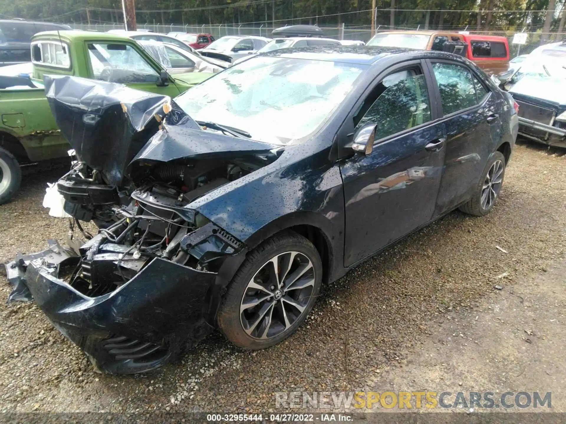 2 Photograph of a damaged car 2T1BURHE5KC197645 TOYOTA COROLLA 2019