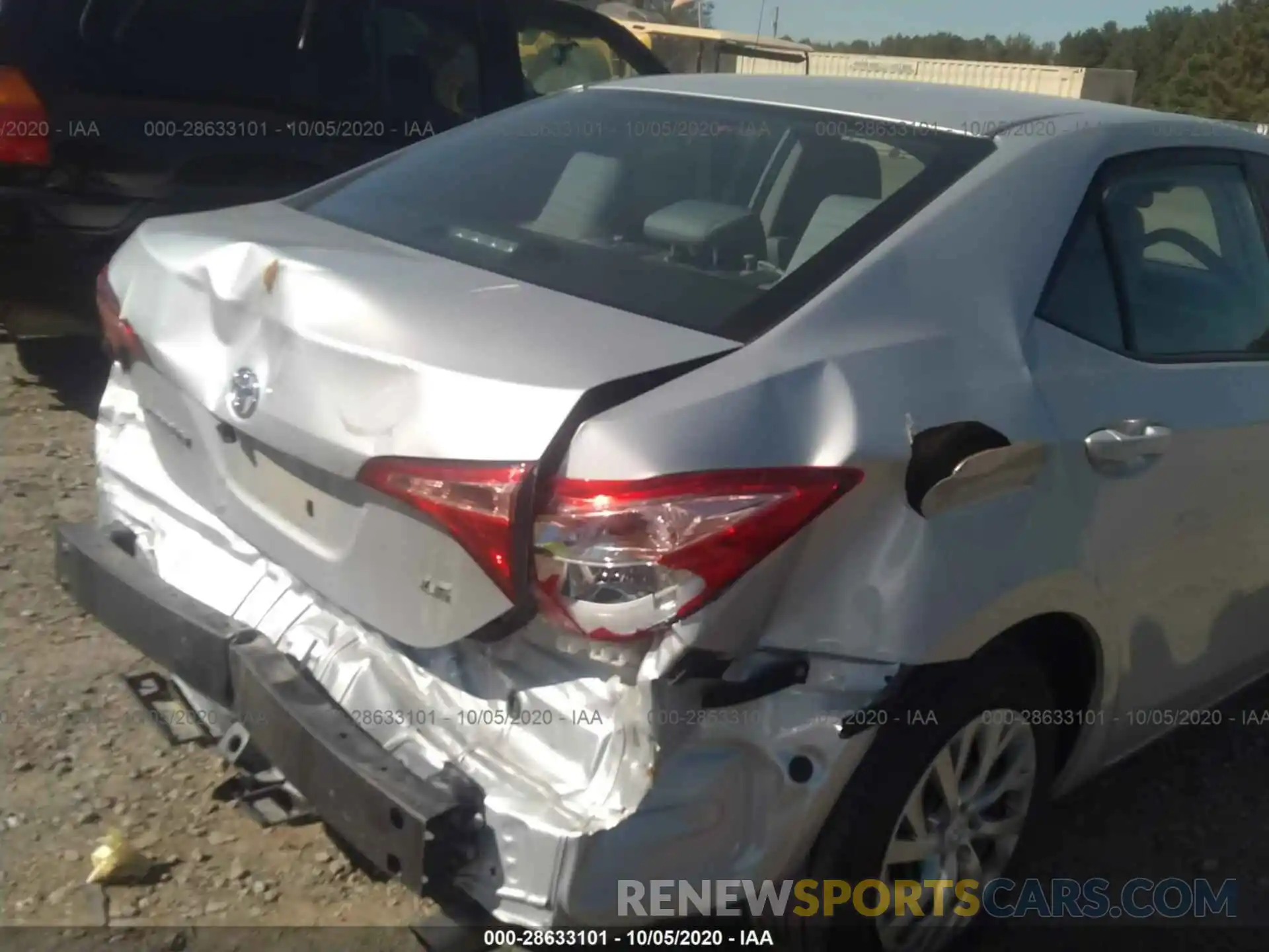 6 Photograph of a damaged car 2T1BURHE5KC197659 TOYOTA COROLLA 2019