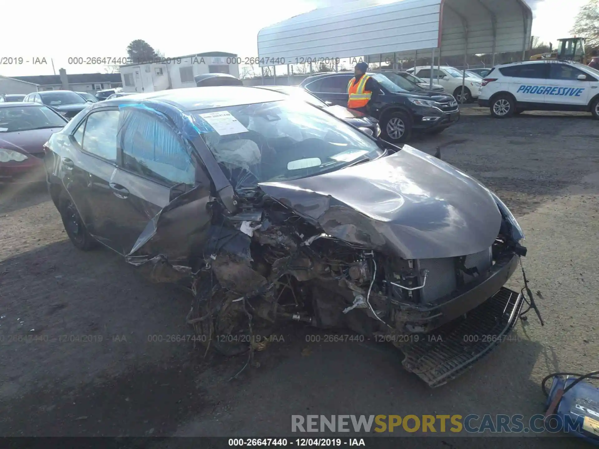 1 Photograph of a damaged car 2T1BURHE5KC198651 TOYOTA COROLLA 2019