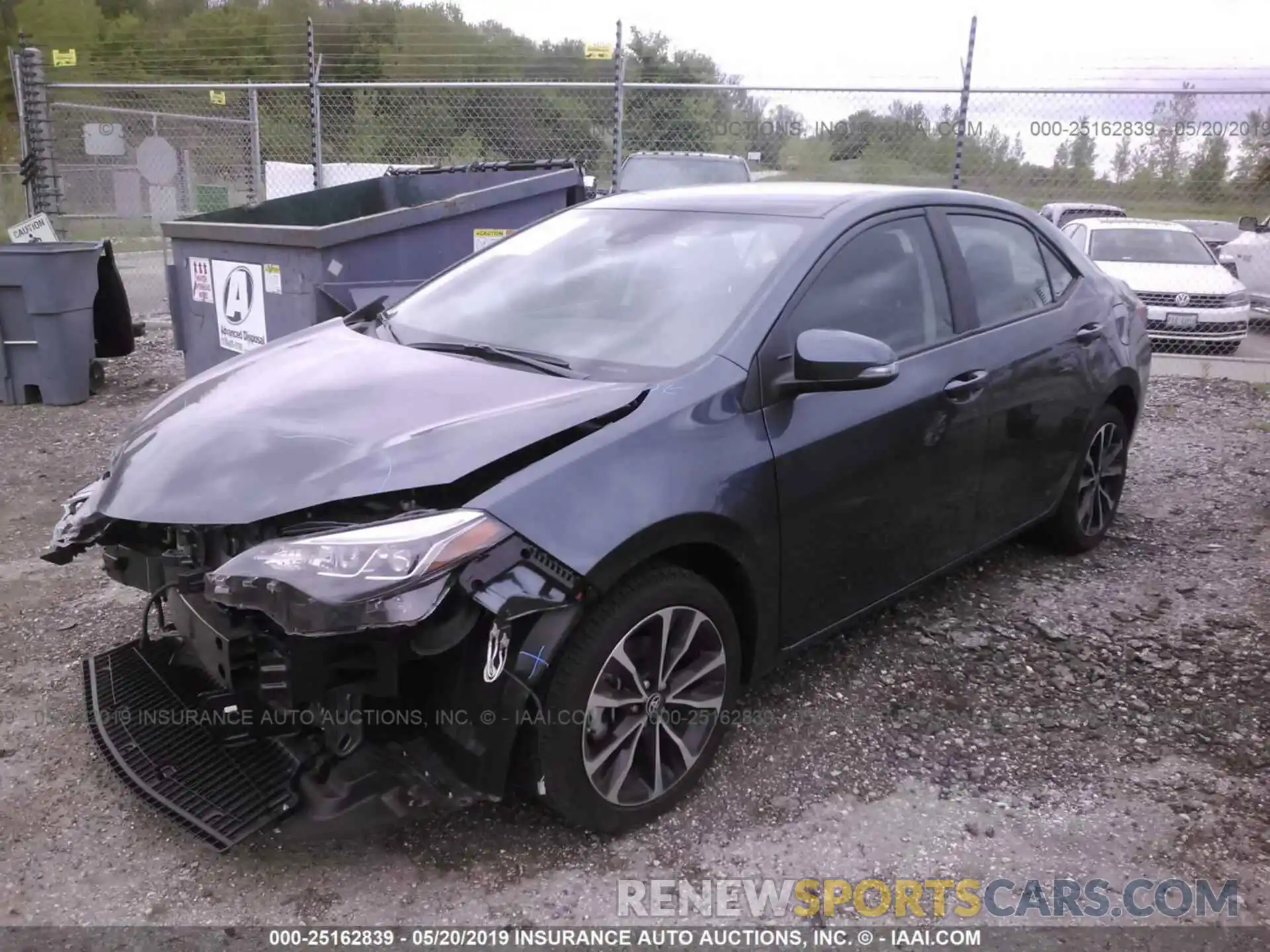 2 Photograph of a damaged car 2T1BURHE5KC198813 TOYOTA COROLLA 2019