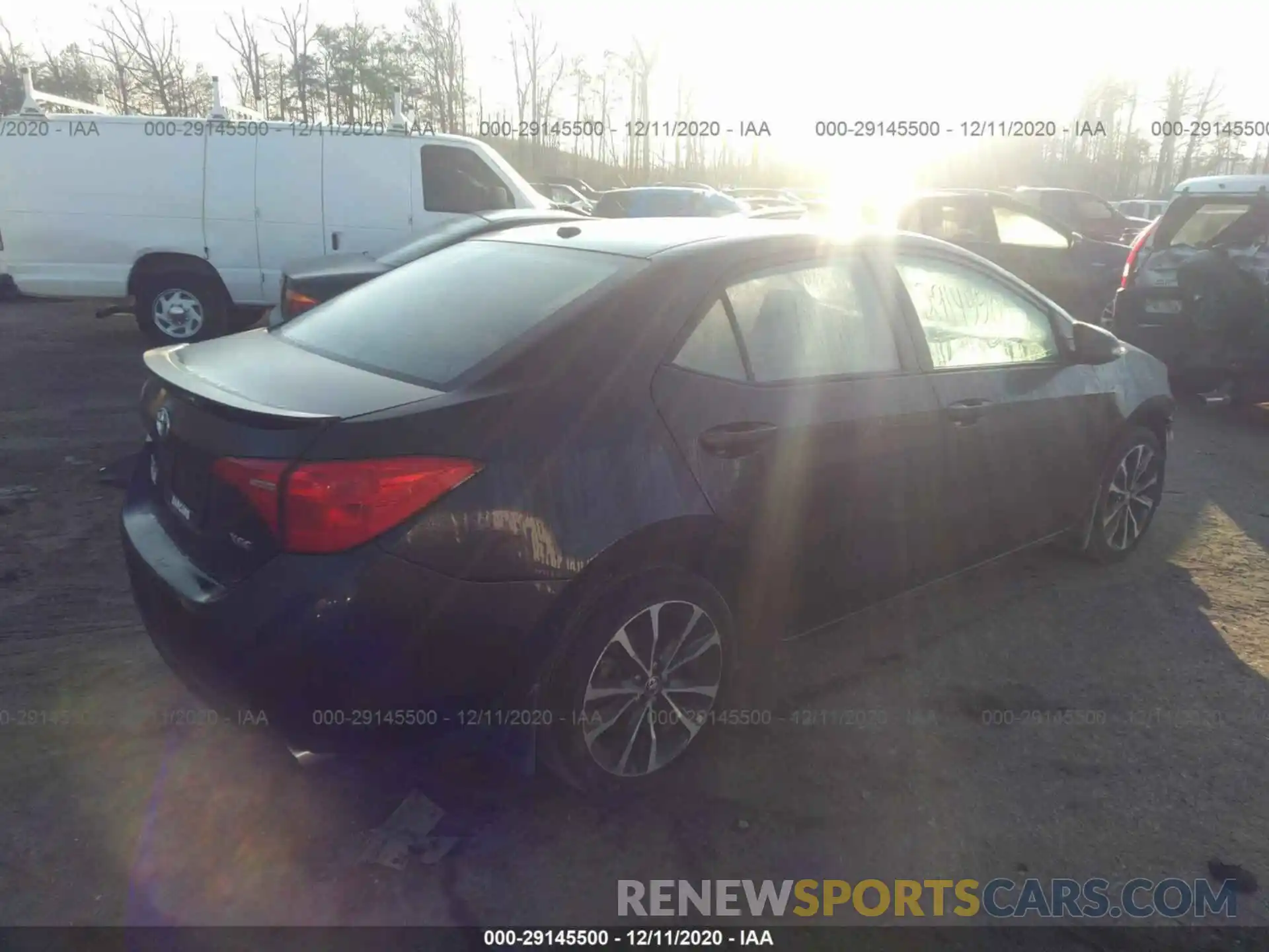 4 Photograph of a damaged car 2T1BURHE5KC198827 TOYOTA COROLLA 2019