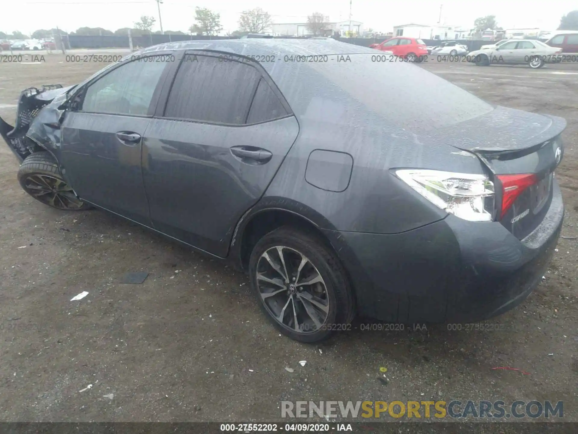 3 Photograph of a damaged car 2T1BURHE5KC199136 TOYOTA COROLLA 2019