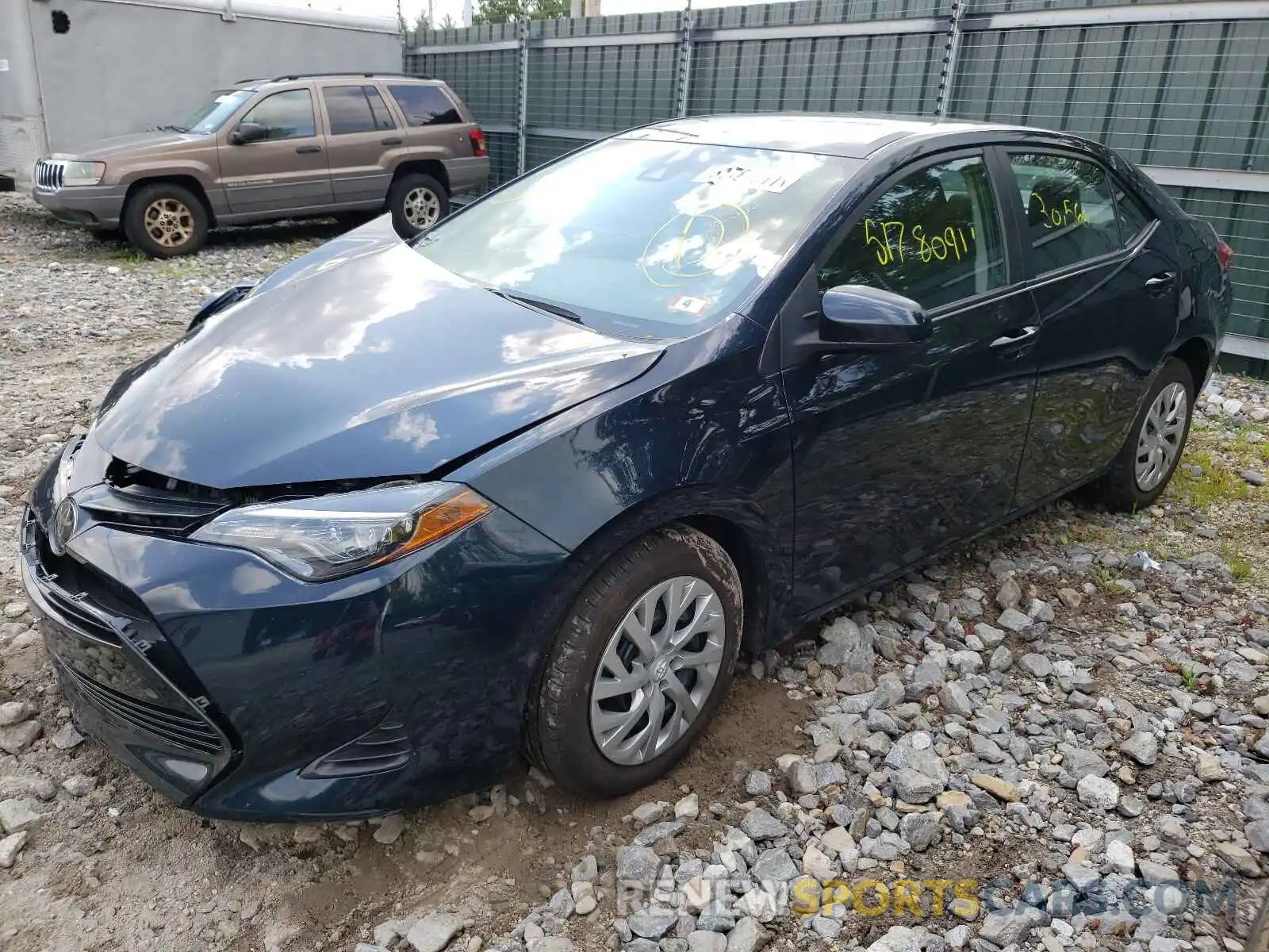 2 Photograph of a damaged car 2T1BURHE5KC199590 TOYOTA COROLLA 2019