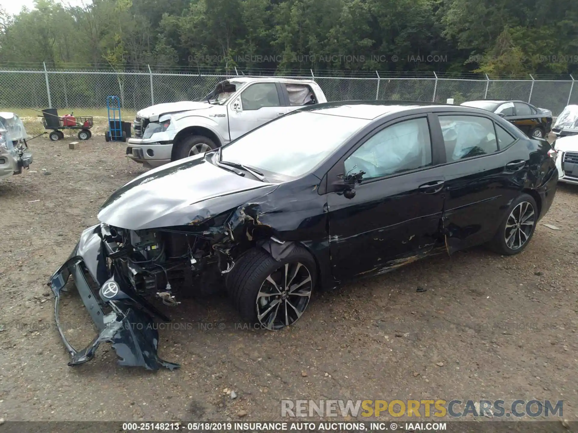 2 Photograph of a damaged car 2T1BURHE5KC201063 TOYOTA COROLLA 2019