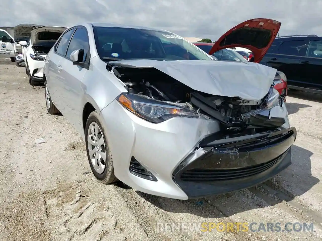 1 Photograph of a damaged car 2T1BURHE5KC202780 TOYOTA COROLLA 2019