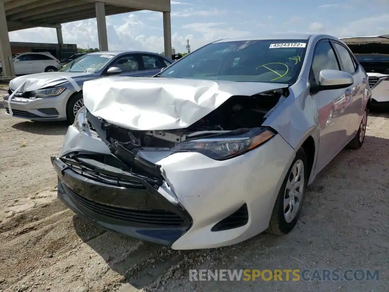 2 Photograph of a damaged car 2T1BURHE5KC202780 TOYOTA COROLLA 2019