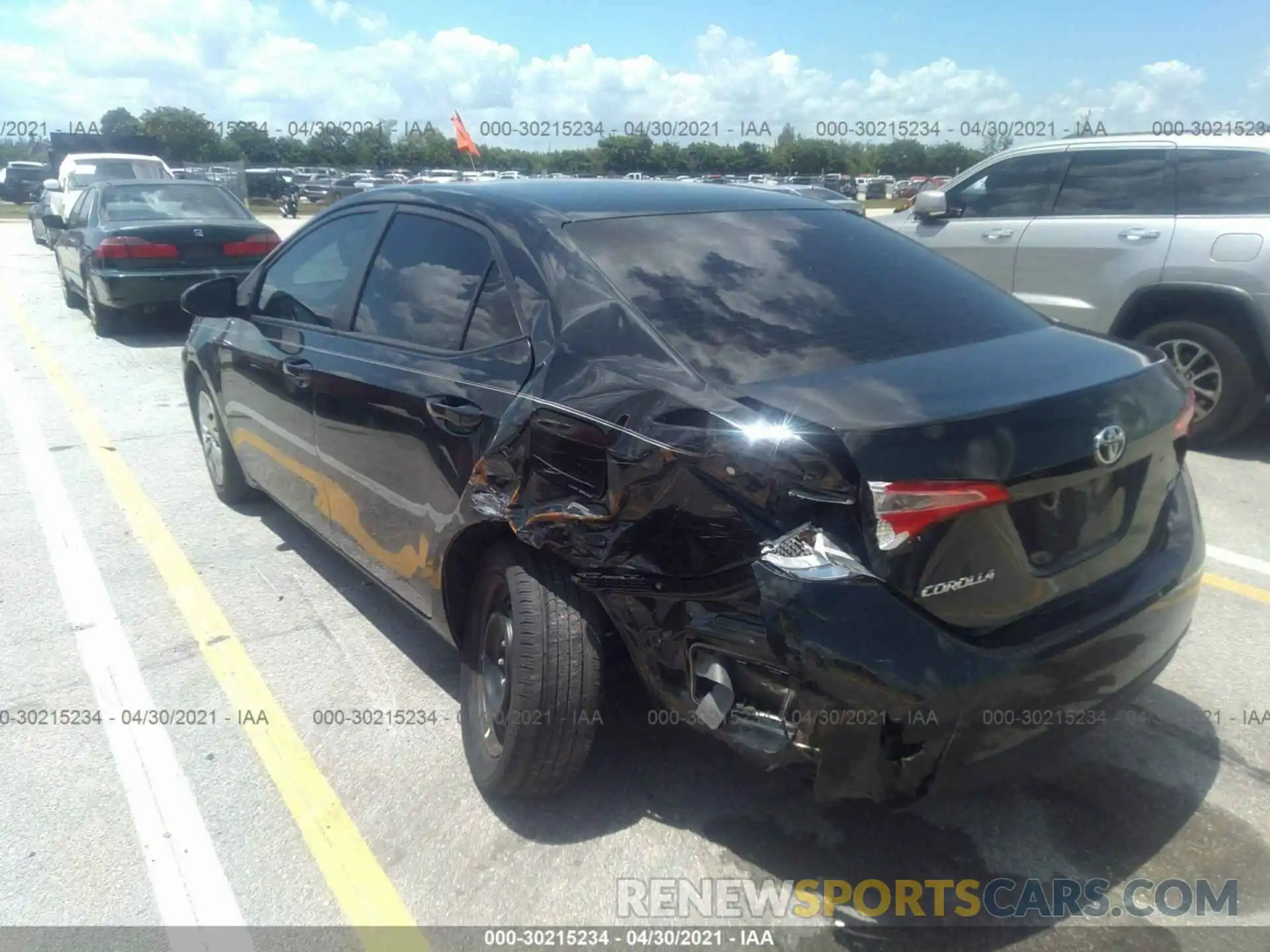 6 Photograph of a damaged car 2T1BURHE5KC202861 TOYOTA COROLLA 2019