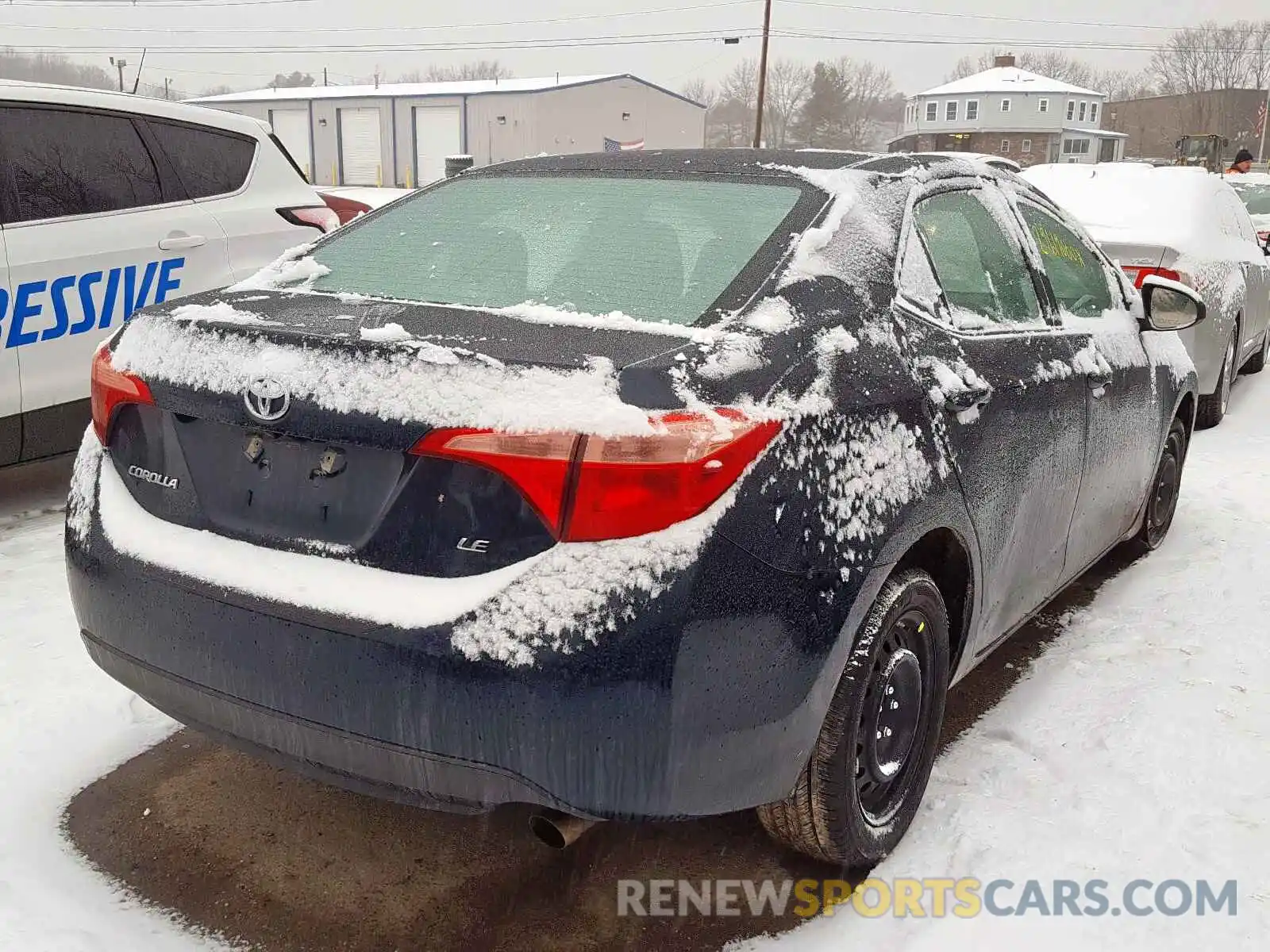 4 Photograph of a damaged car 2T1BURHE5KC203072 TOYOTA COROLLA 2019