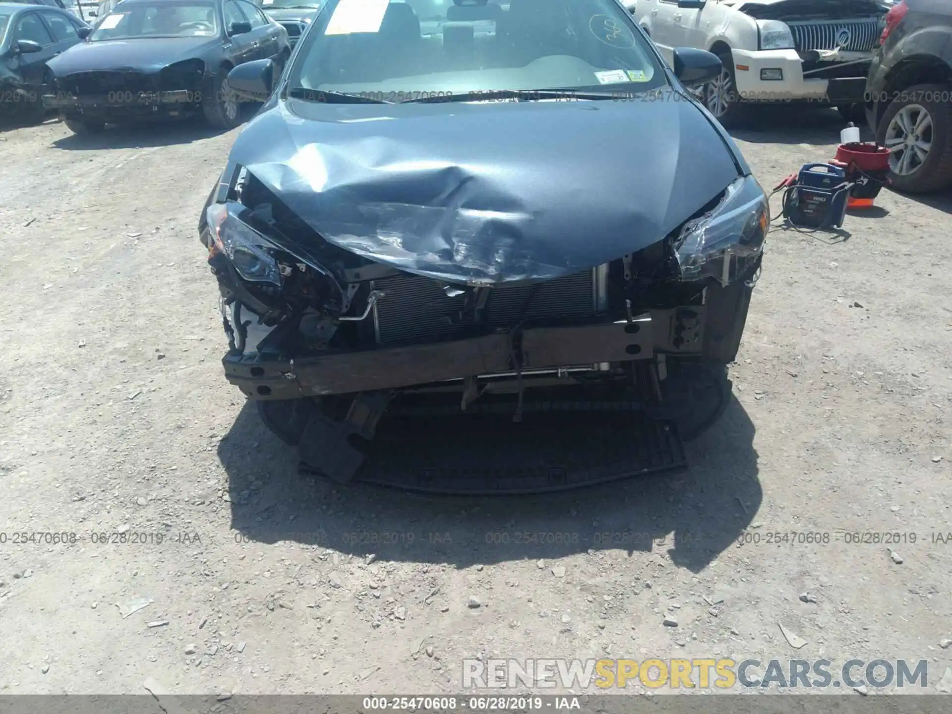 6 Photograph of a damaged car 2T1BURHE5KC203167 TOYOTA COROLLA 2019