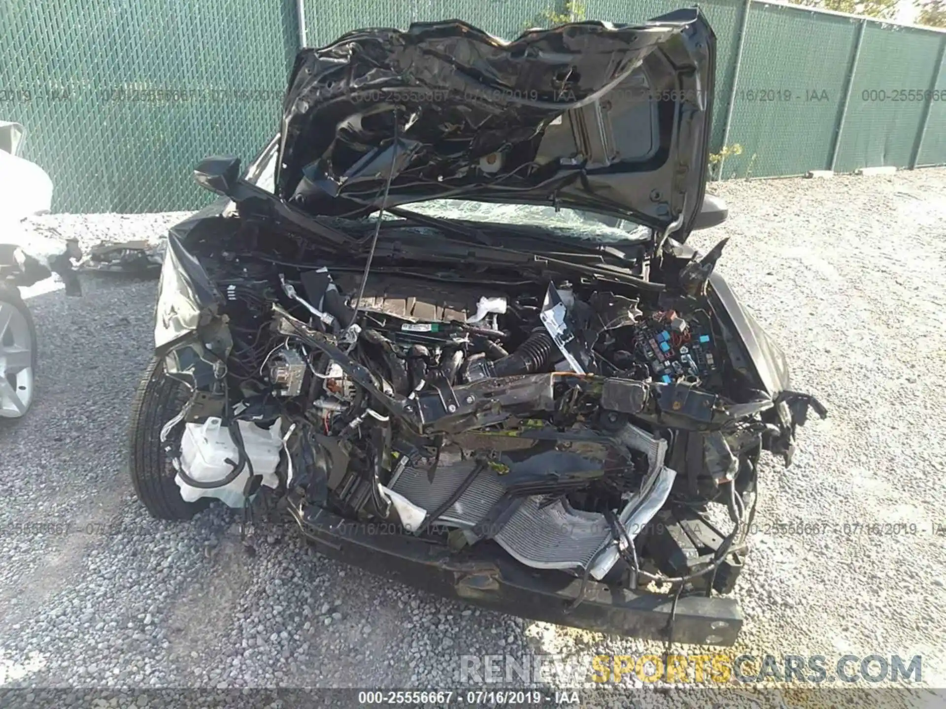 10 Photograph of a damaged car 2T1BURHE5KC203623 TOYOTA COROLLA 2019