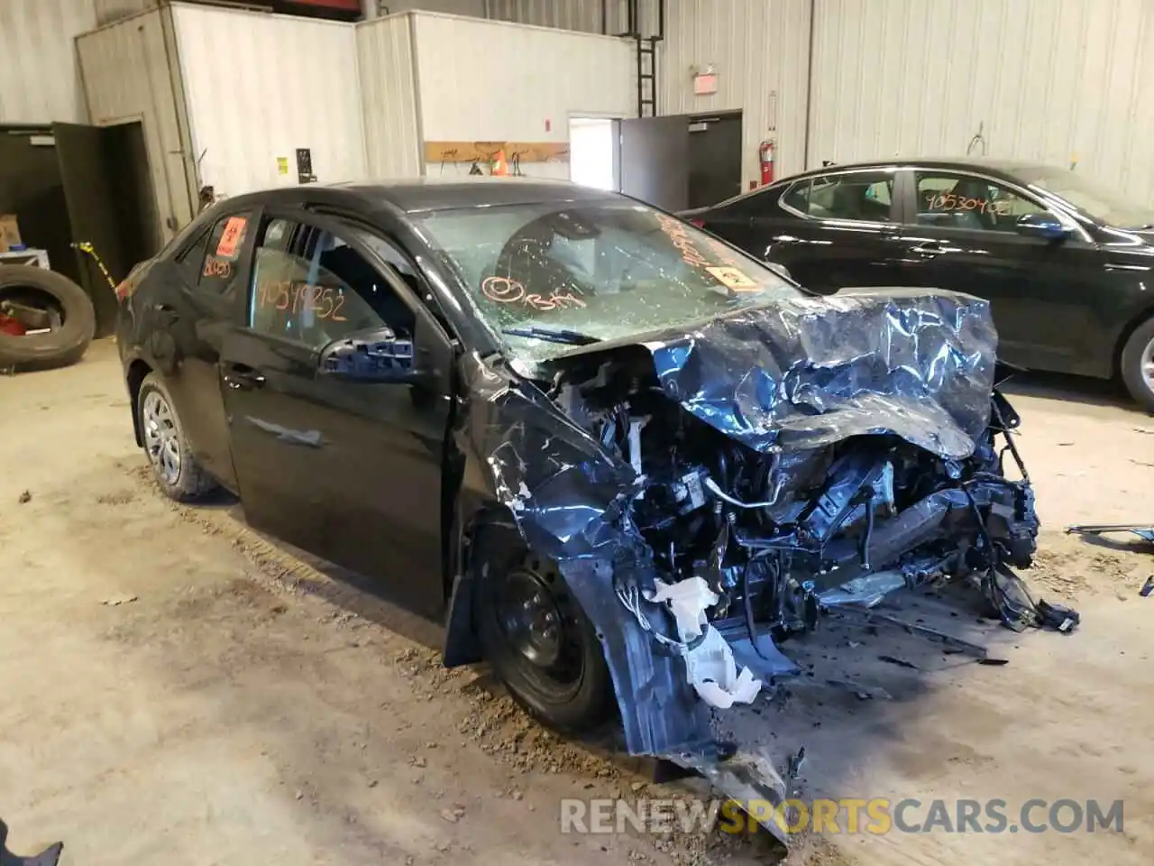 1 Photograph of a damaged car 2T1BURHE5KC203850 TOYOTA COROLLA 2019