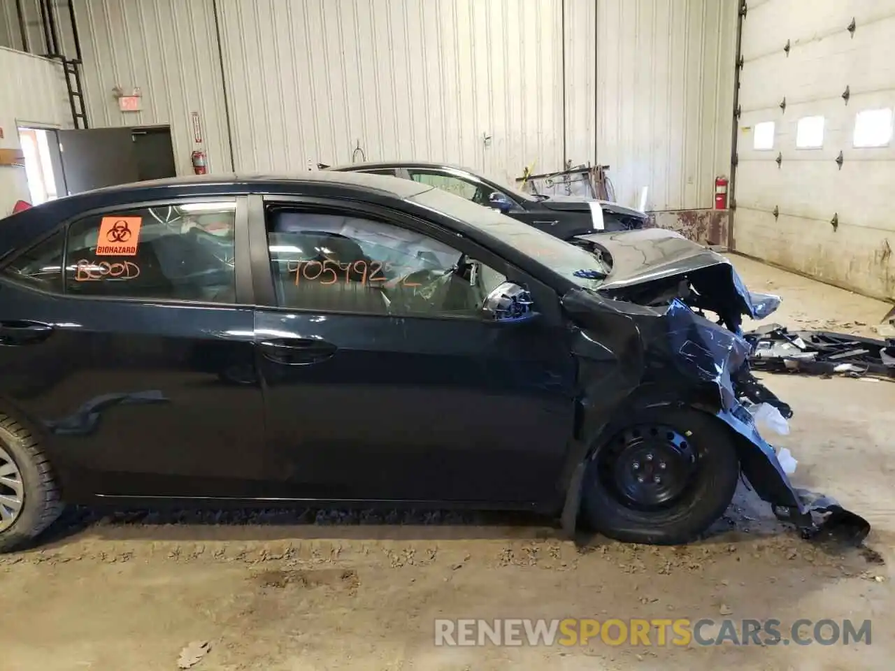 9 Photograph of a damaged car 2T1BURHE5KC203850 TOYOTA COROLLA 2019