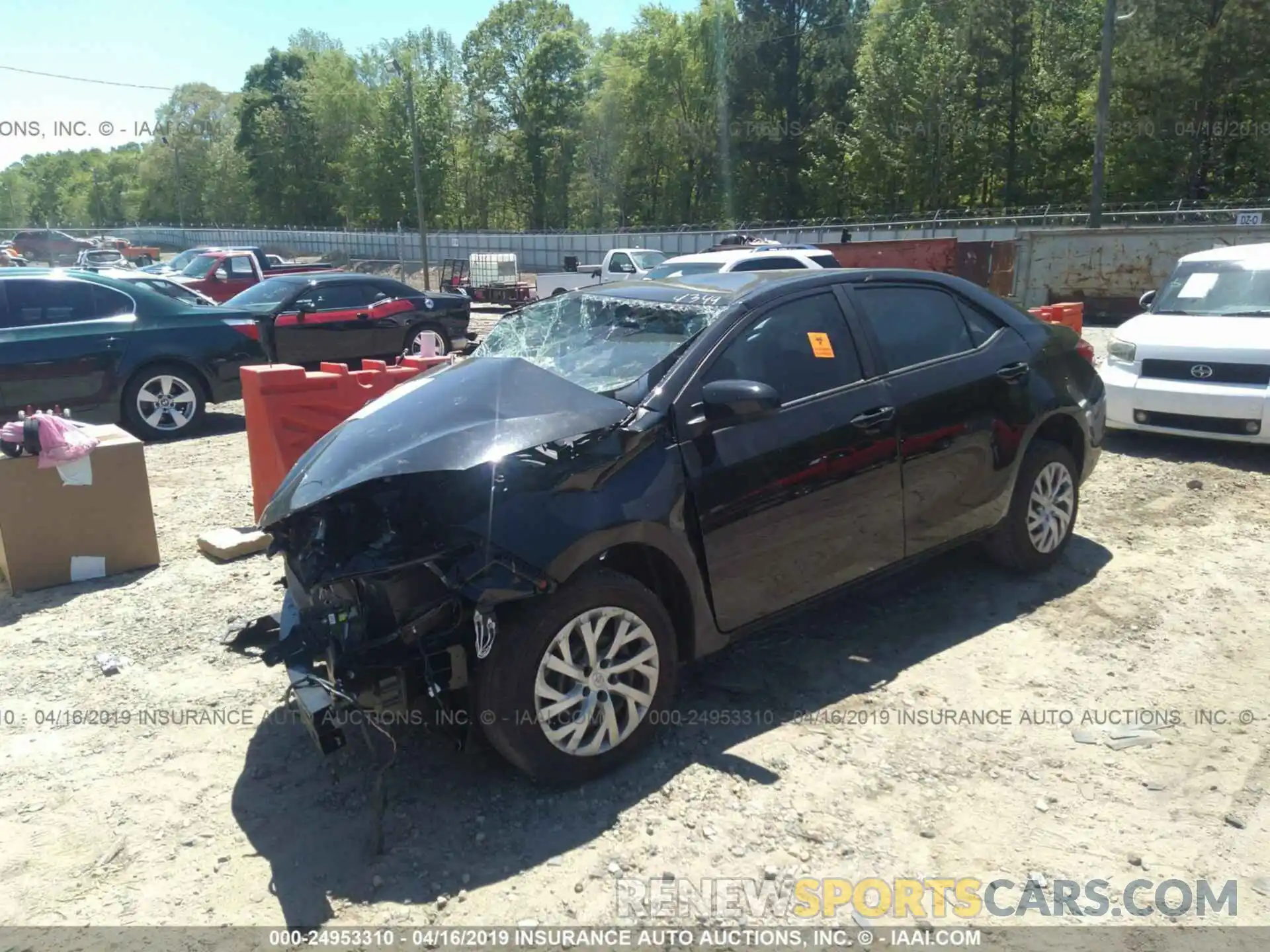 2 Photograph of a damaged car 2T1BURHE5KC204349 TOYOTA COROLLA 2019