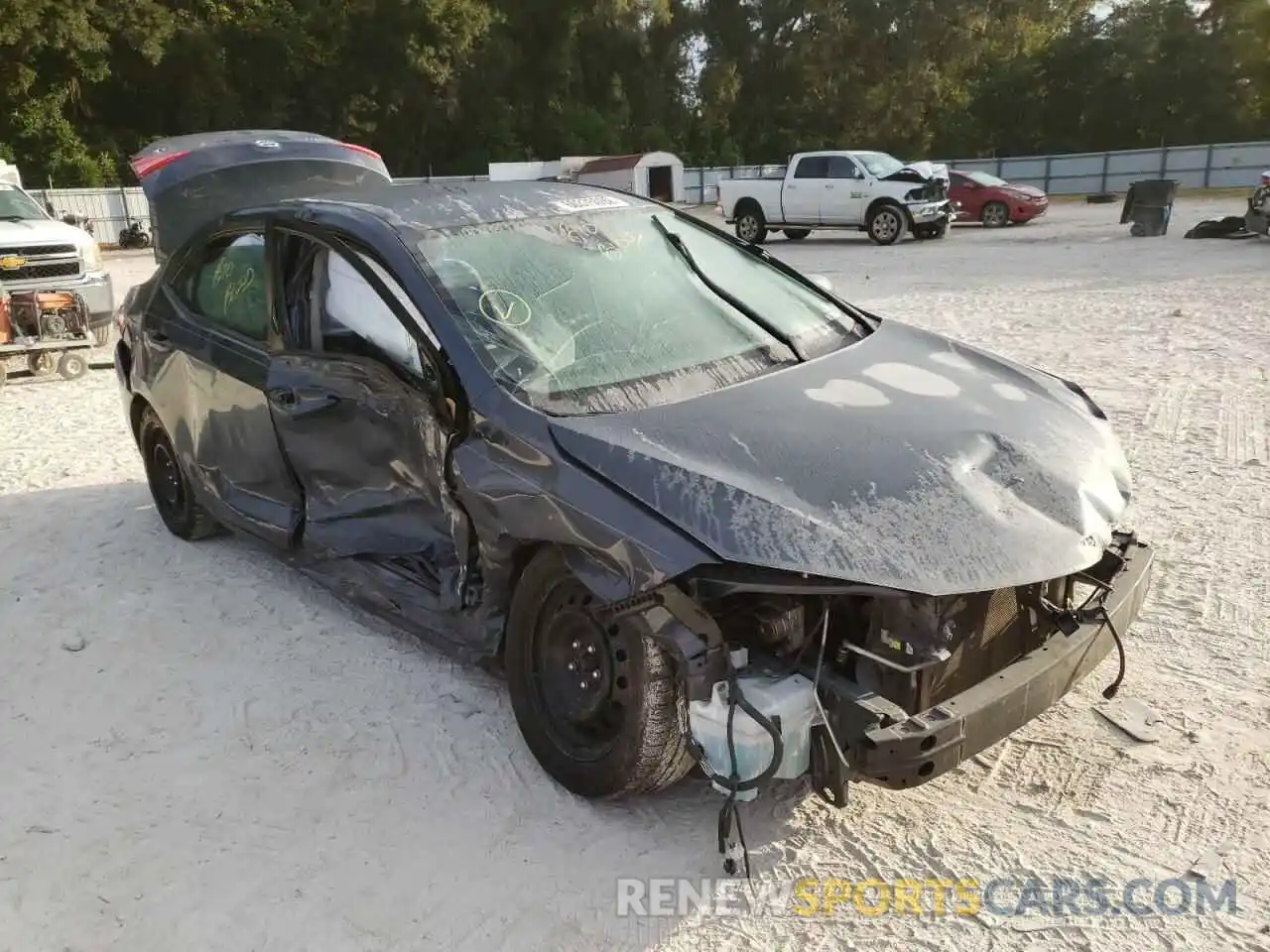 1 Photograph of a damaged car 2T1BURHE5KC204867 TOYOTA COROLLA 2019