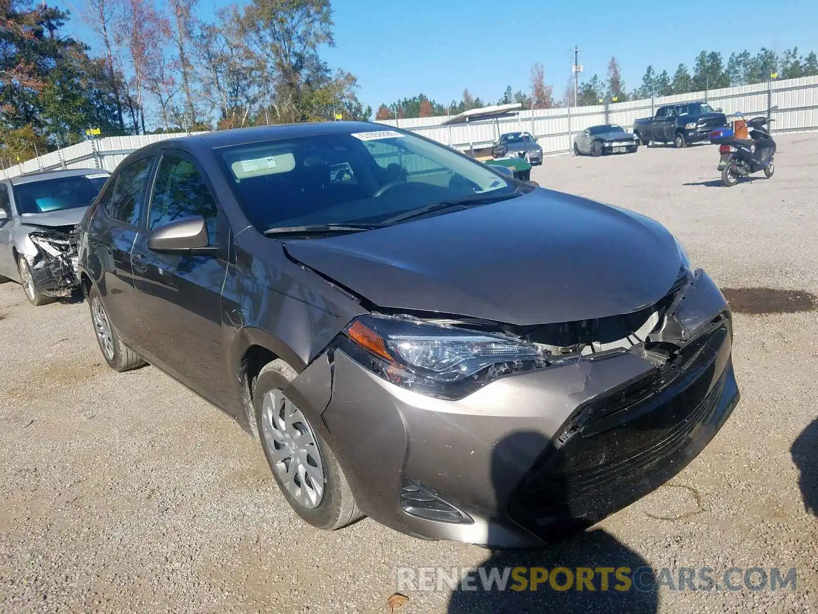 1 Photograph of a damaged car 2T1BURHE5KC205663 TOYOTA COROLLA 2019