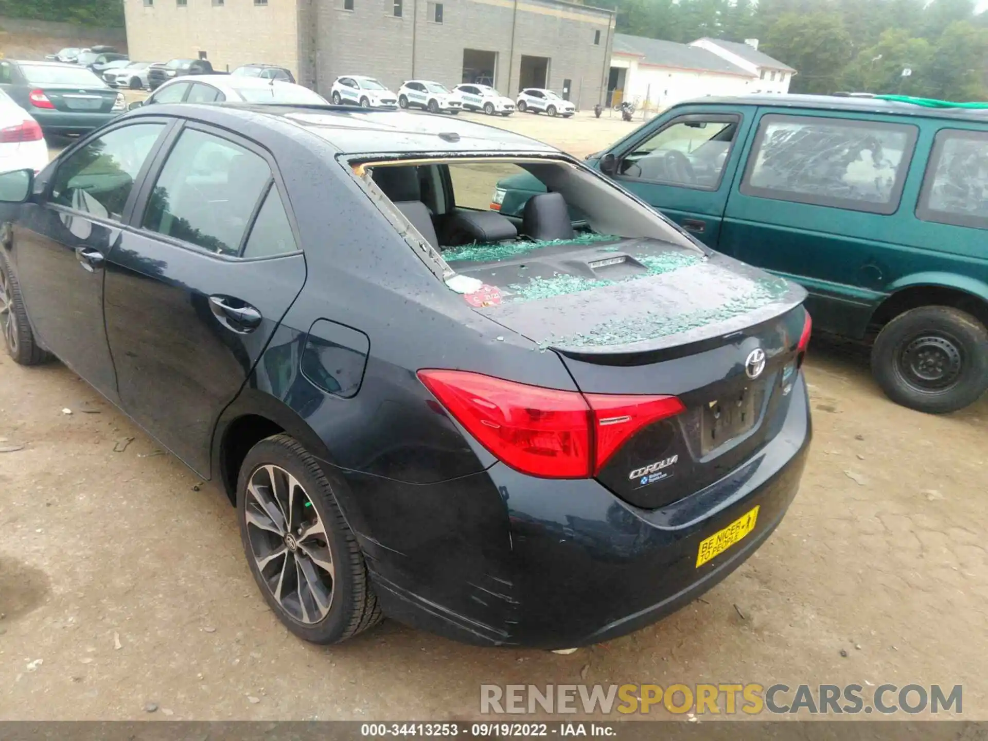 6 Photograph of a damaged car 2T1BURHE5KC205677 TOYOTA COROLLA 2019