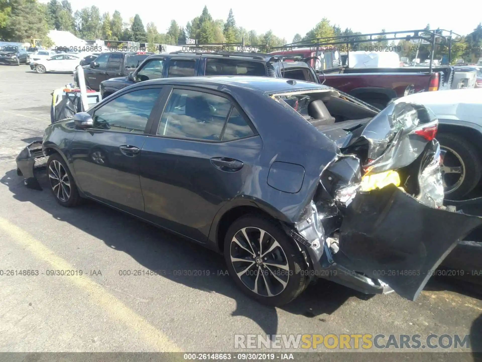 3 Photograph of a damaged car 2T1BURHE5KC206537 TOYOTA COROLLA 2019