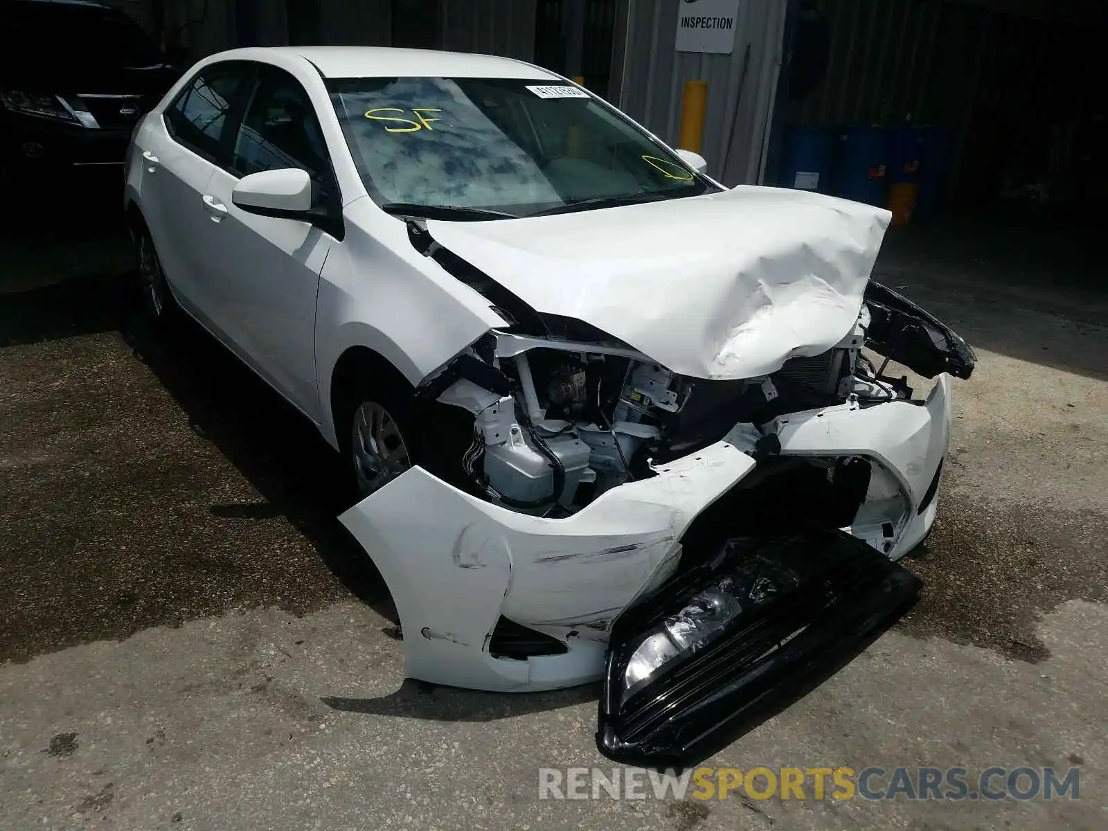 1 Photograph of a damaged car 2T1BURHE5KC207879 TOYOTA COROLLA 2019