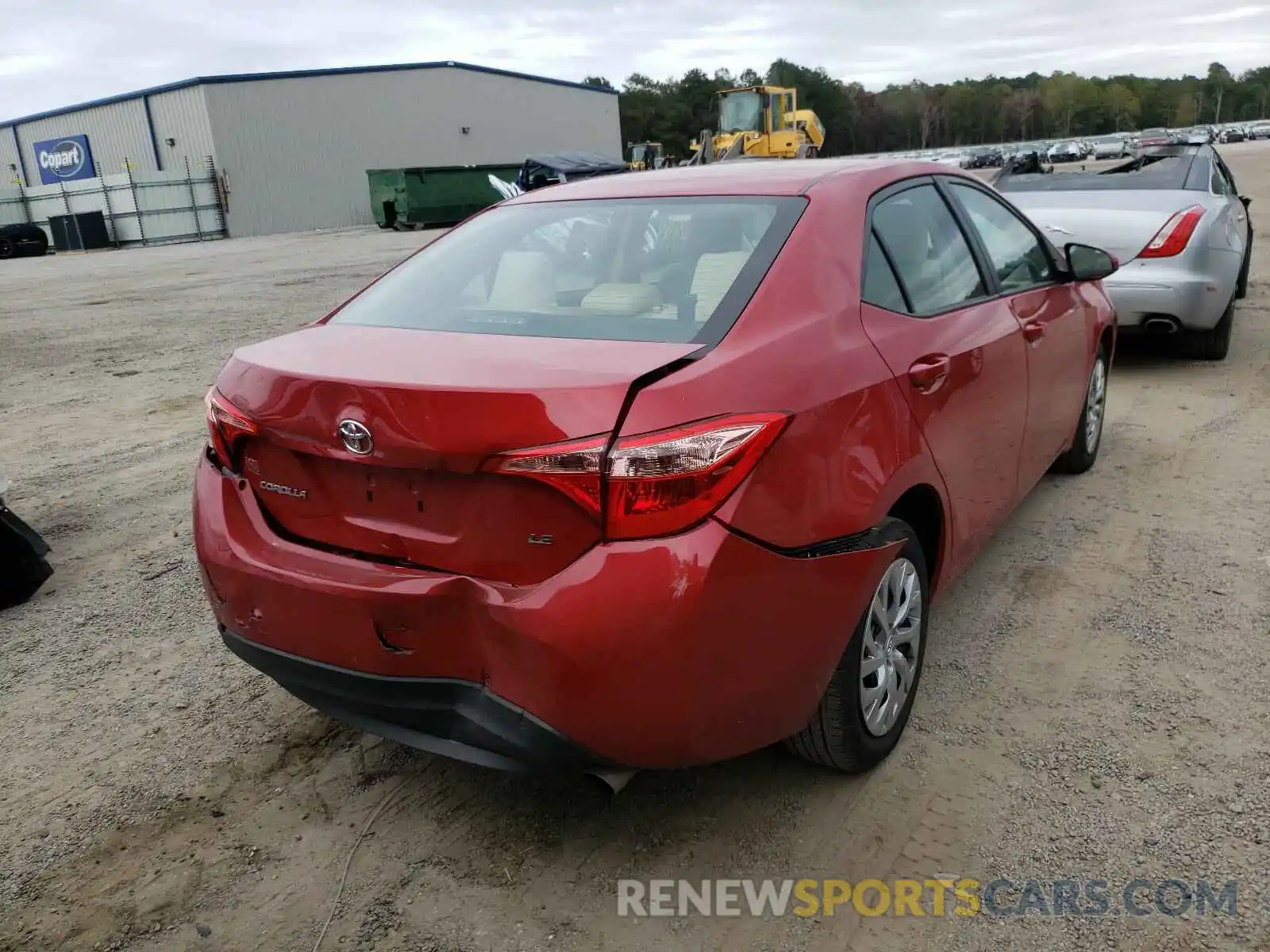 4 Photograph of a damaged car 2T1BURHE5KC208398 TOYOTA COROLLA 2019