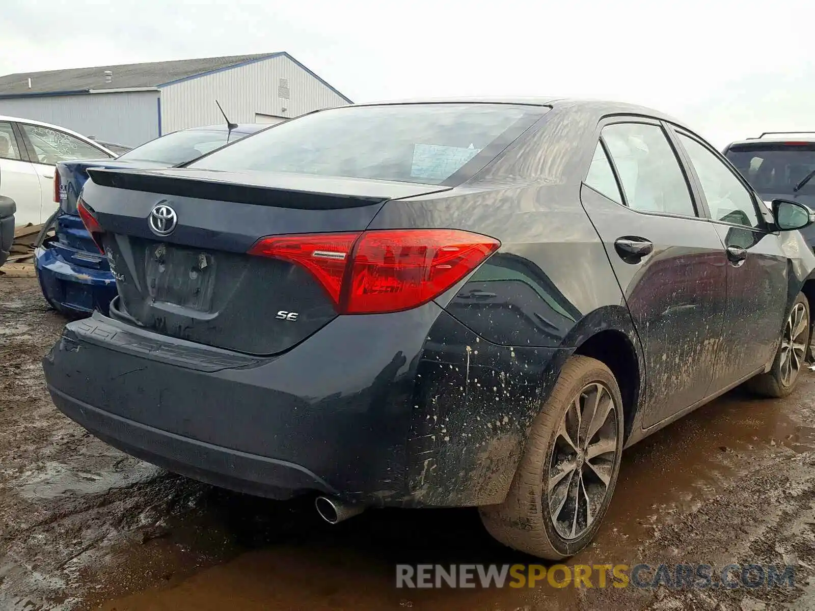 4 Photograph of a damaged car 2T1BURHE5KC208949 TOYOTA COROLLA 2019