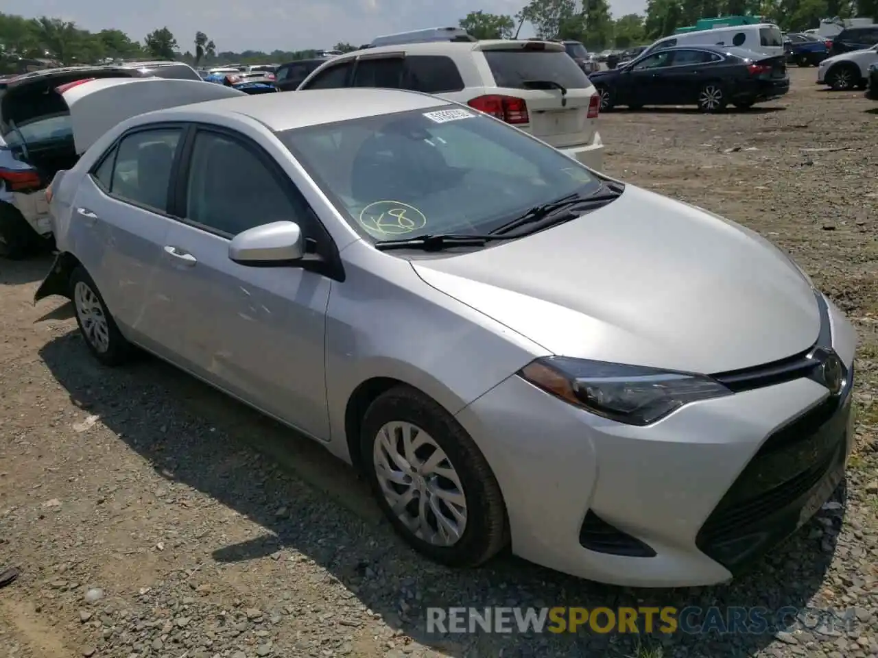 1 Photograph of a damaged car 2T1BURHE5KC208966 TOYOTA COROLLA 2019