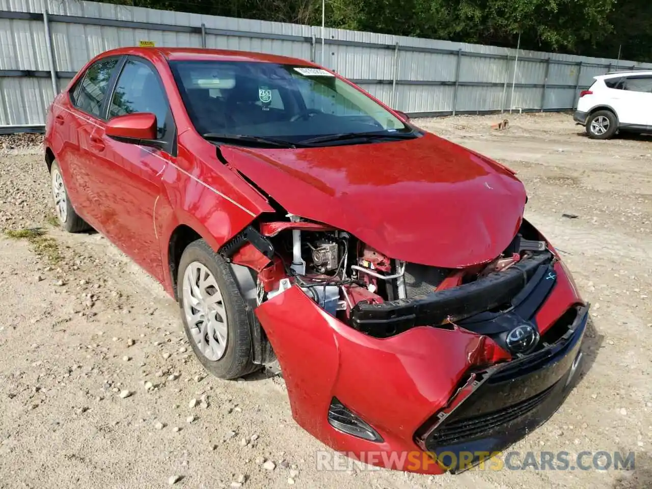 1 Photograph of a damaged car 2T1BURHE5KC209292 TOYOTA COROLLA 2019