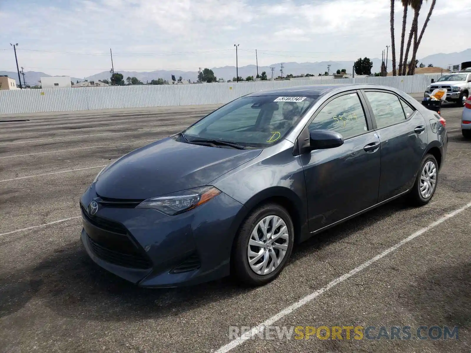 2 Photograph of a damaged car 2T1BURHE5KC209597 TOYOTA COROLLA 2019