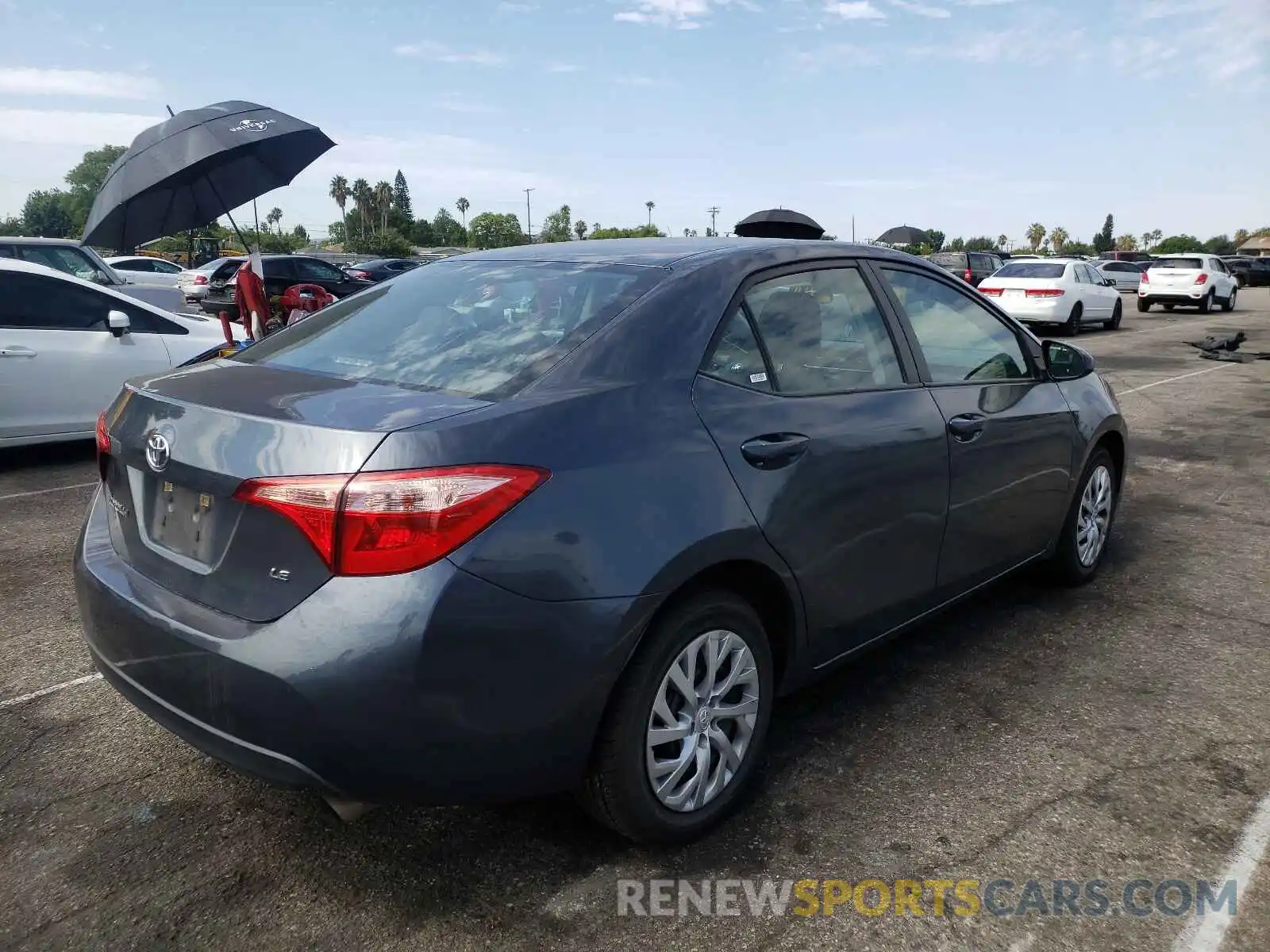 4 Photograph of a damaged car 2T1BURHE5KC209597 TOYOTA COROLLA 2019