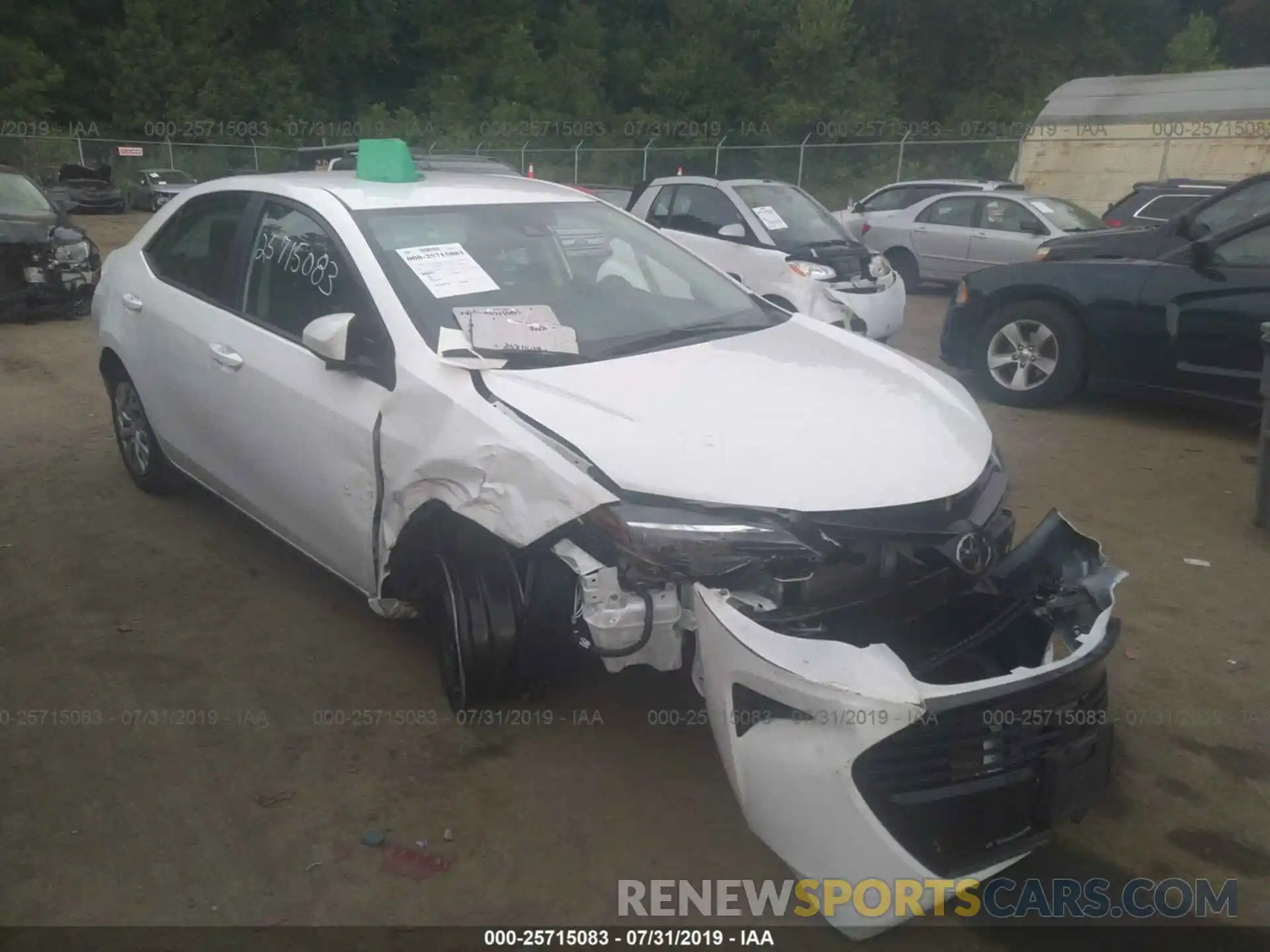 1 Photograph of a damaged car 2T1BURHE5KC209678 TOYOTA COROLLA 2019