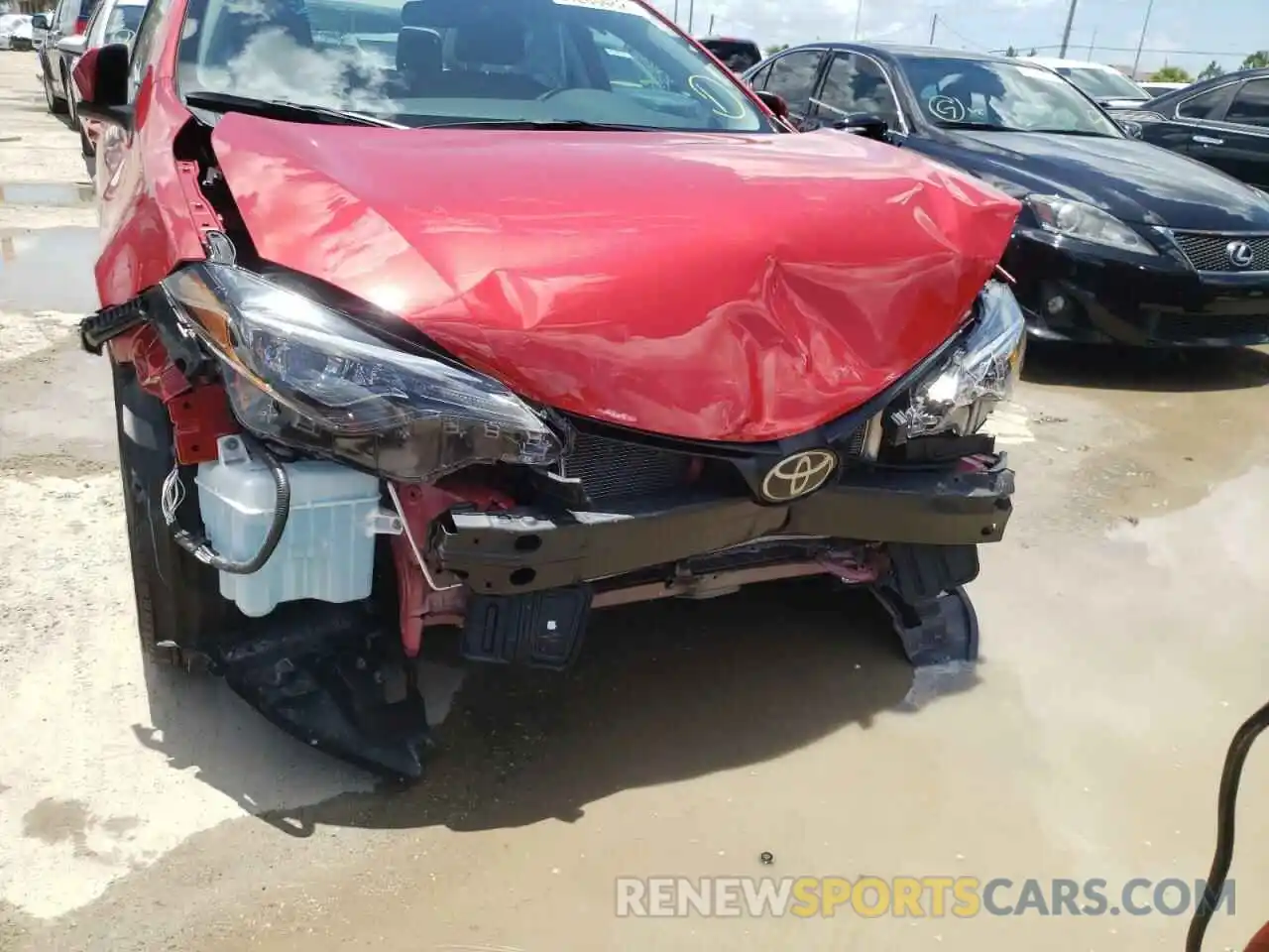 9 Photograph of a damaged car 2T1BURHE5KC209924 TOYOTA COROLLA 2019