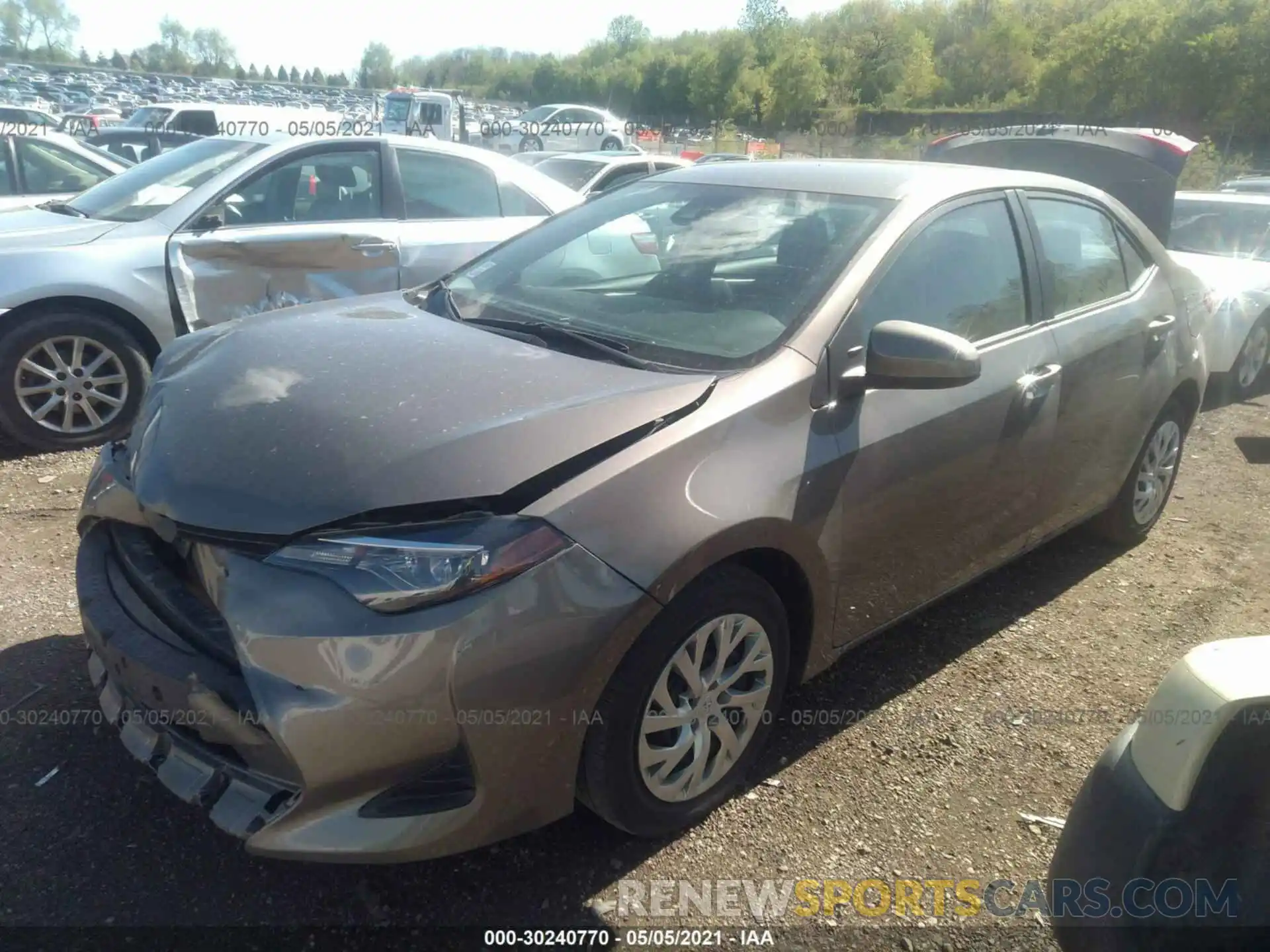 2 Photograph of a damaged car 2T1BURHE5KC210250 TOYOTA COROLLA 2019