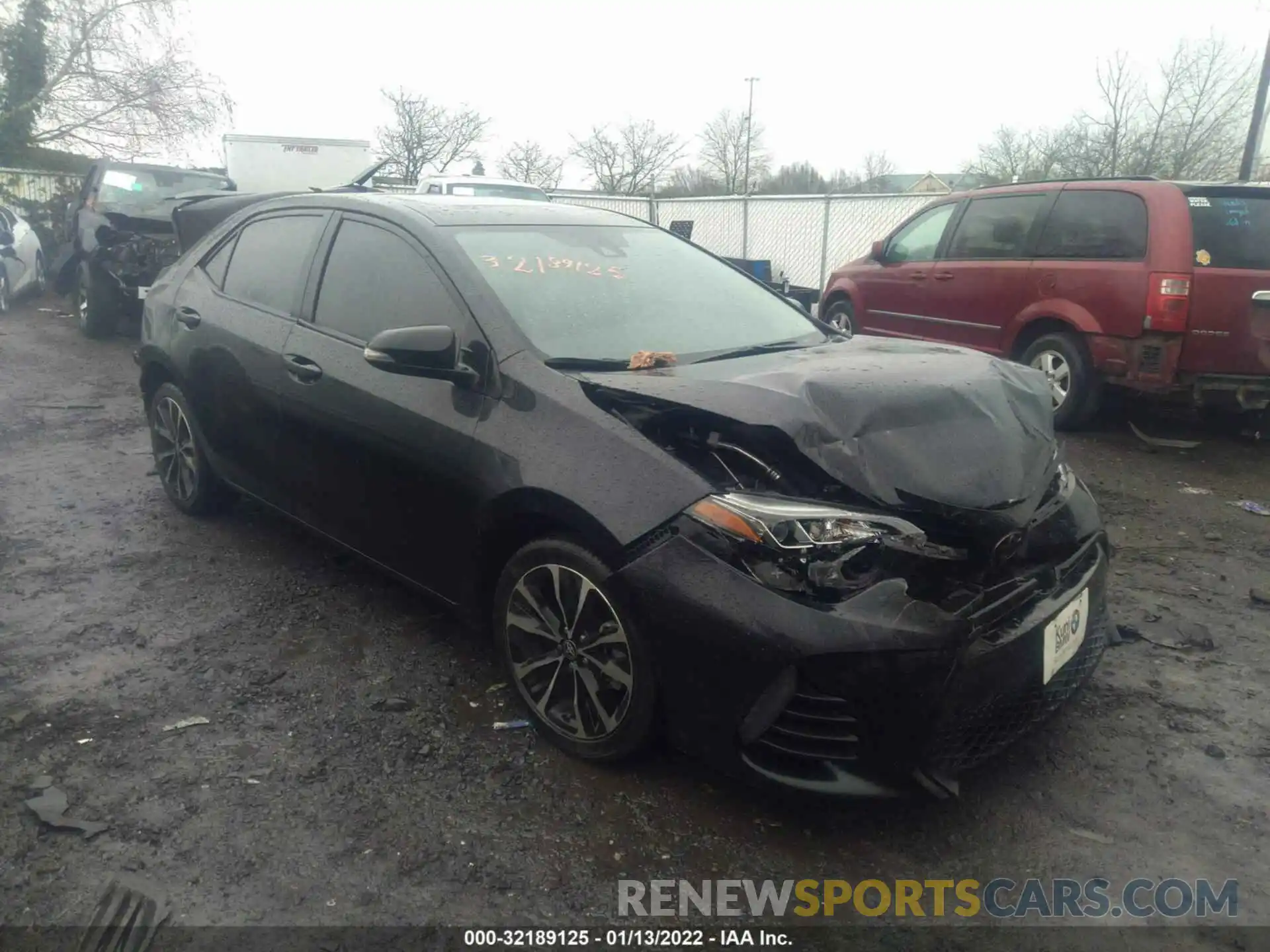 1 Photograph of a damaged car 2T1BURHE5KC210751 TOYOTA COROLLA 2019