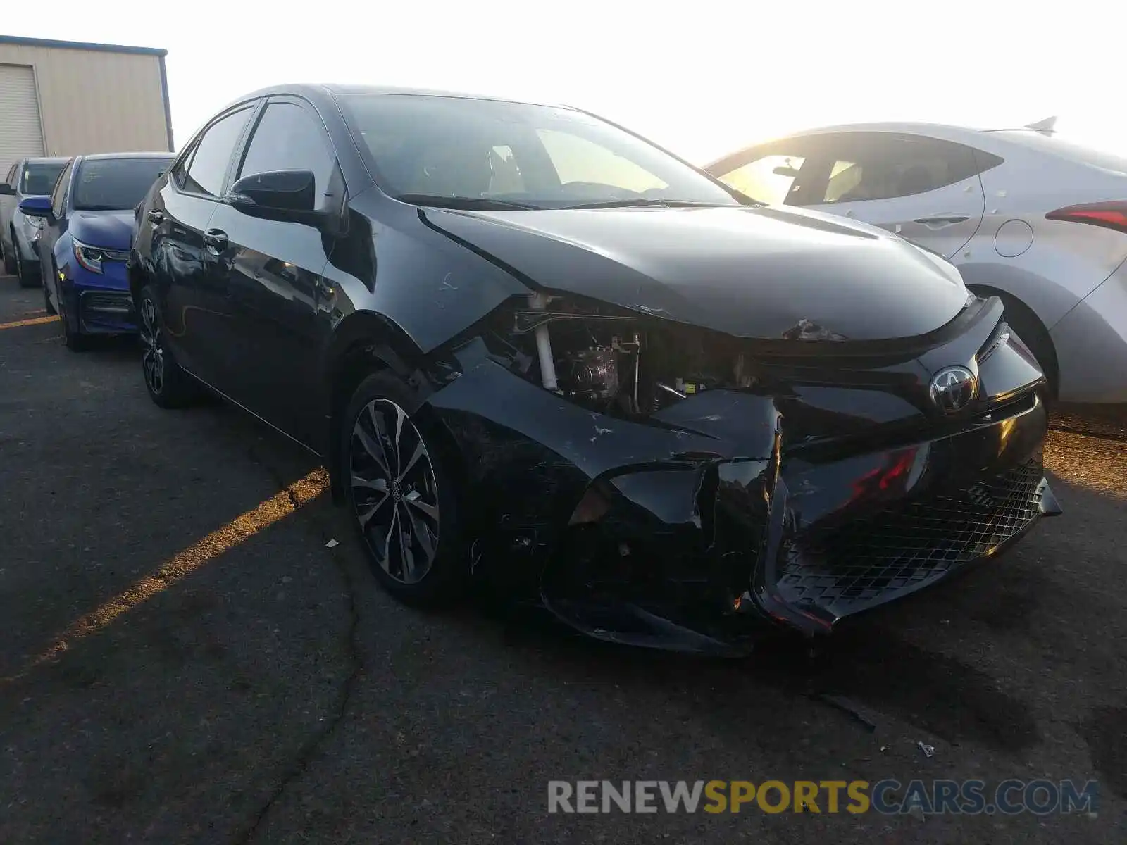 1 Photograph of a damaged car 2T1BURHE5KC211754 TOYOTA COROLLA 2019