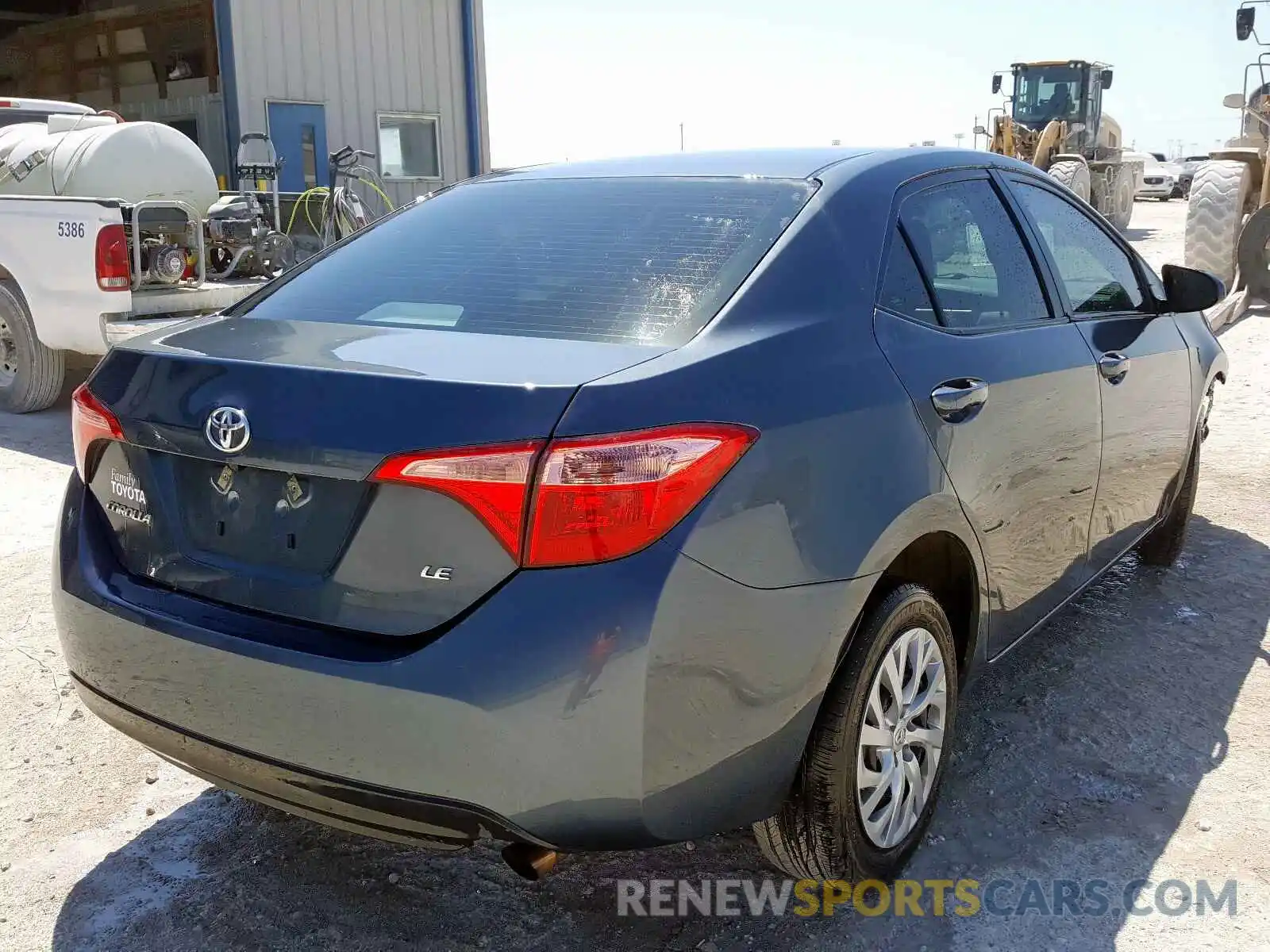 4 Photograph of a damaged car 2T1BURHE5KC211821 TOYOTA COROLLA 2019