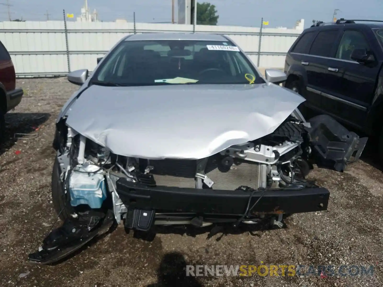 9 Photograph of a damaged car 2T1BURHE5KC212581 TOYOTA COROLLA 2019