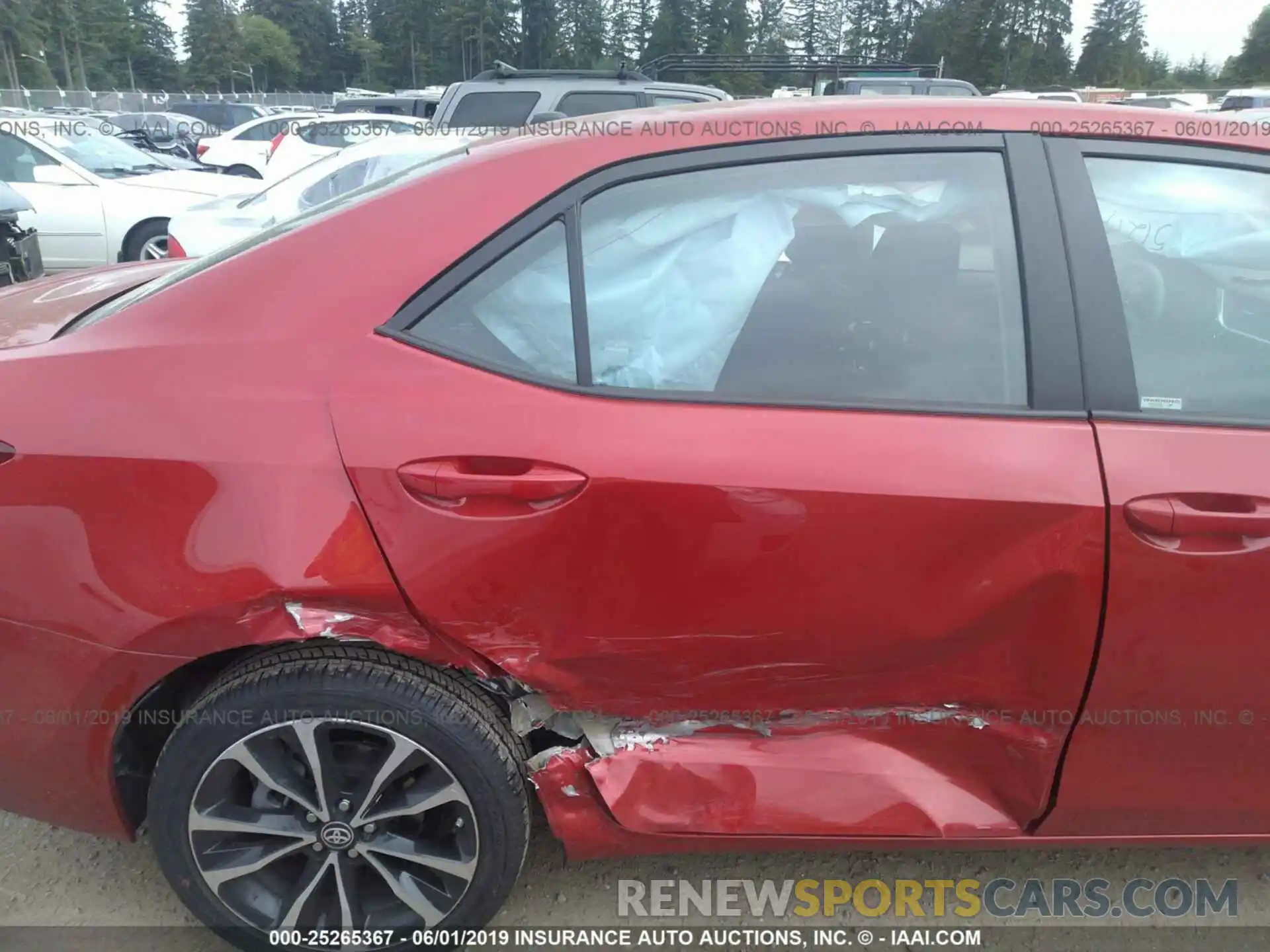 6 Photograph of a damaged car 2T1BURHE5KC213584 TOYOTA COROLLA 2019