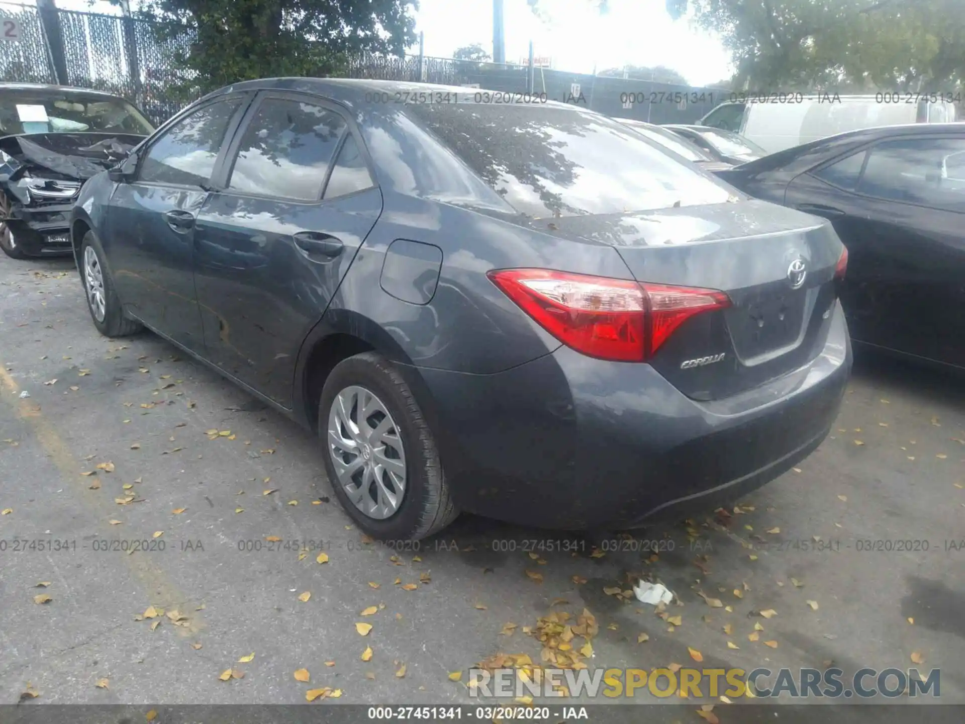 3 Photograph of a damaged car 2T1BURHE5KC213729 TOYOTA COROLLA 2019