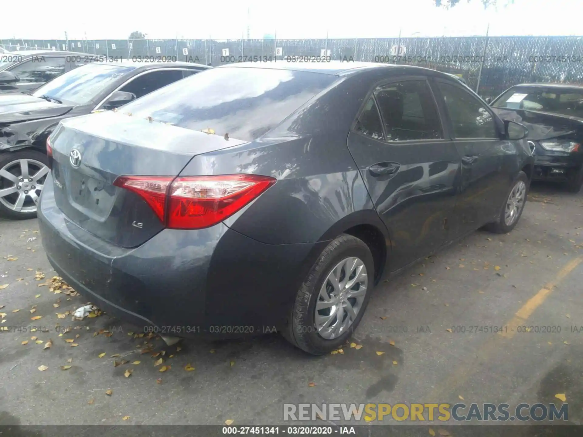 4 Photograph of a damaged car 2T1BURHE5KC213729 TOYOTA COROLLA 2019