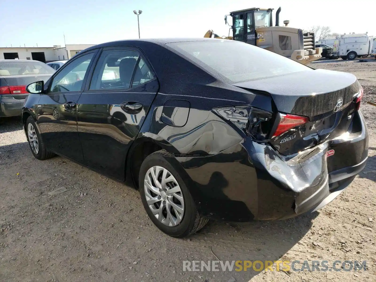 3 Photograph of a damaged car 2T1BURHE5KC214458 TOYOTA COROLLA 2019