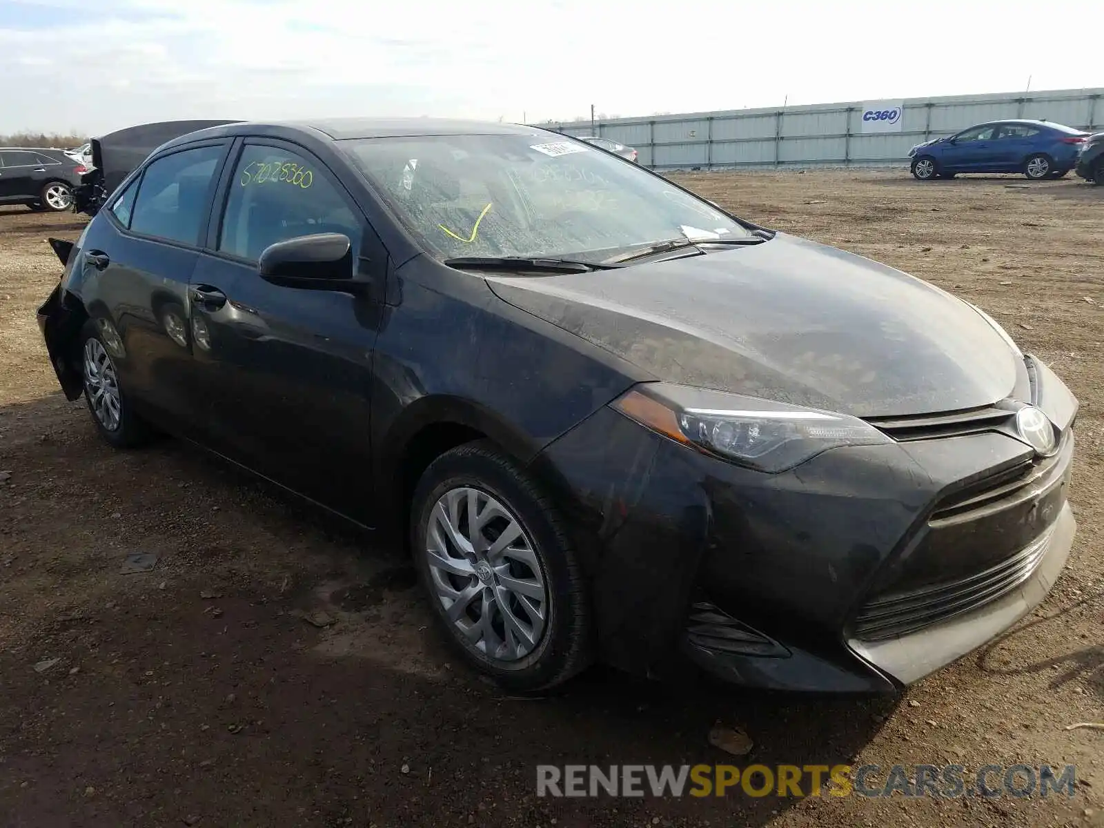 1 Photograph of a damaged car 2T1BURHE5KC214489 TOYOTA COROLLA 2019