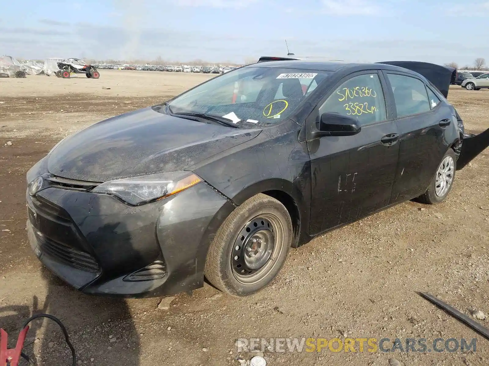 2 Photograph of a damaged car 2T1BURHE5KC214489 TOYOTA COROLLA 2019