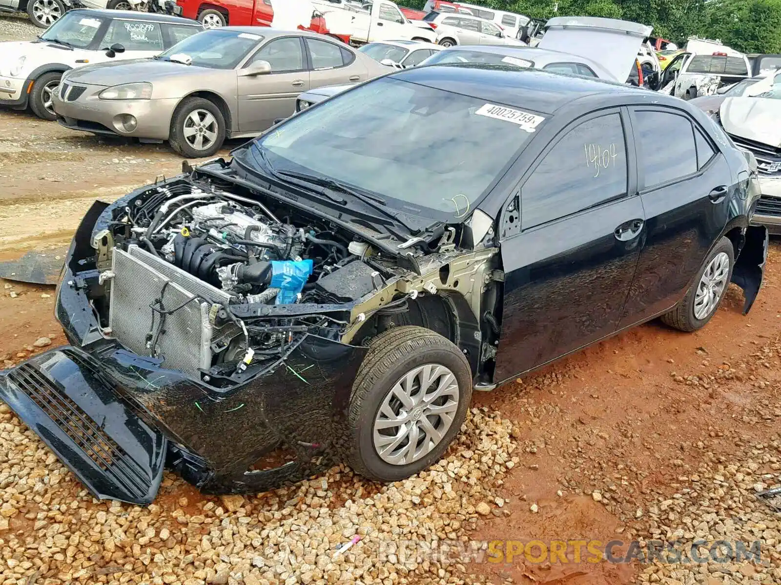 2 Фотография поврежденного автомобиля 2T1BURHE5KC215061 TOYOTA COROLLA 2019