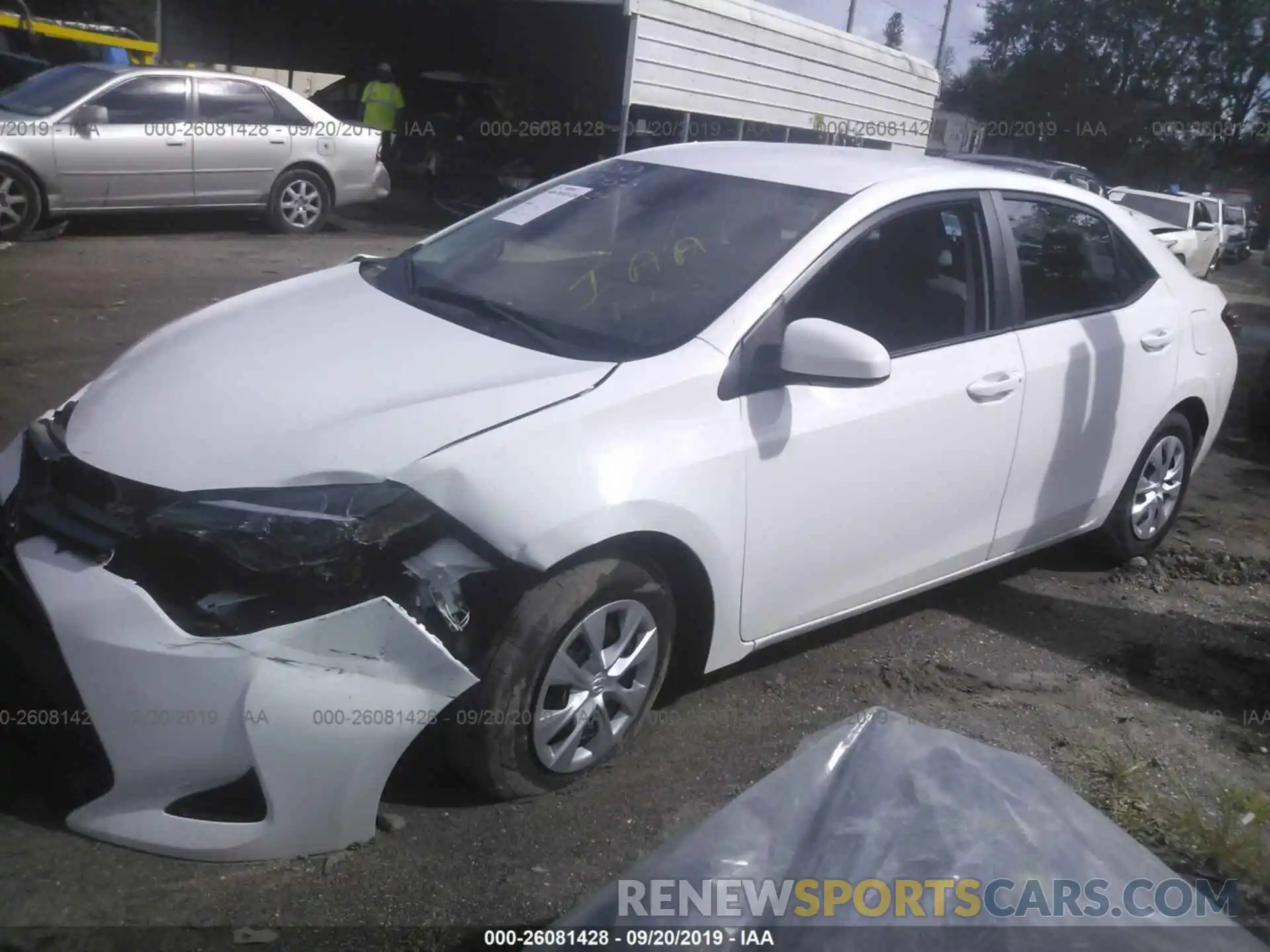 2 Photograph of a damaged car 2T1BURHE5KC215643 TOYOTA COROLLA 2019