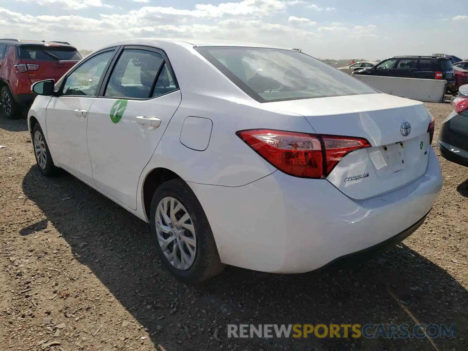 3 Photograph of a damaged car 2T1BURHE5KC217439 TOYOTA COROLLA 2019