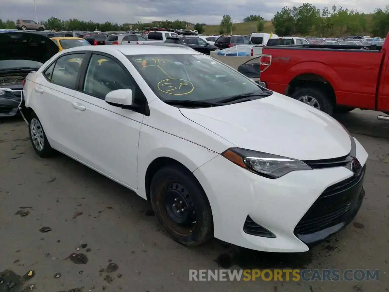 1 Photograph of a damaged car 2T1BURHE5KC217960 TOYOTA COROLLA 2019