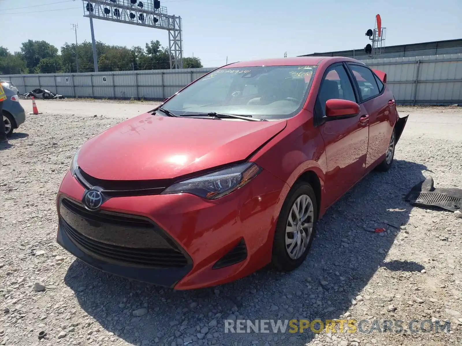 2 Photograph of a damaged car 2T1BURHE5KC218025 TOYOTA COROLLA 2019