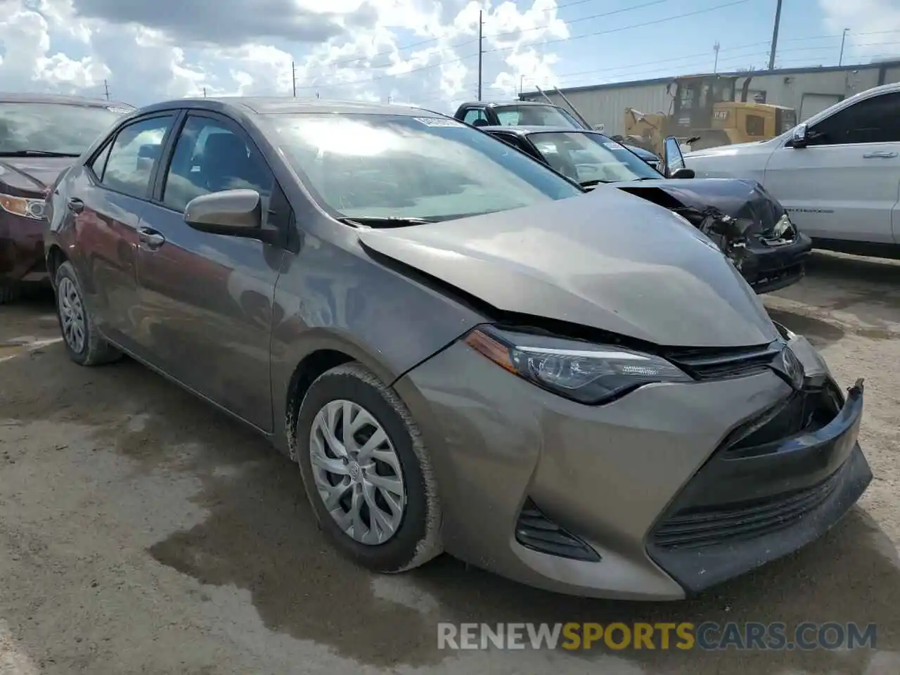 1 Photograph of a damaged car 2T1BURHE5KC218476 TOYOTA COROLLA 2019